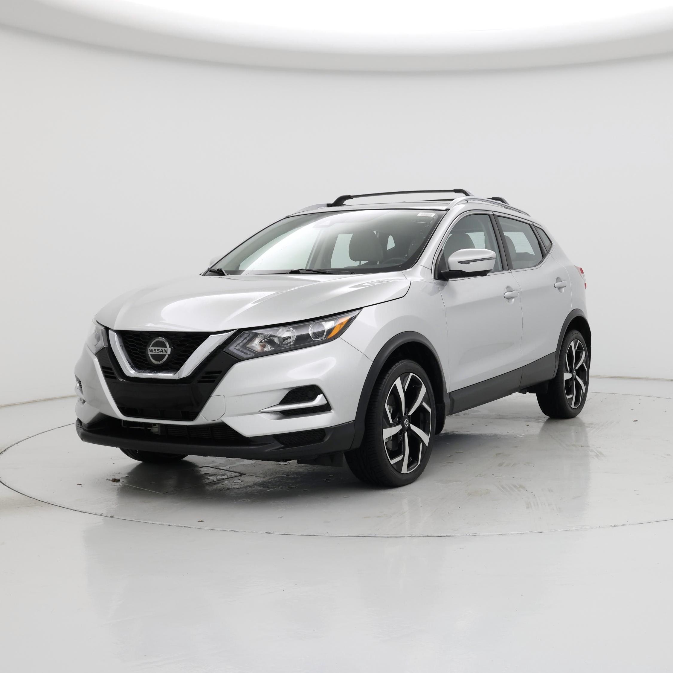 Thumbnail: 2022 Nissan Rogue Sport - 4