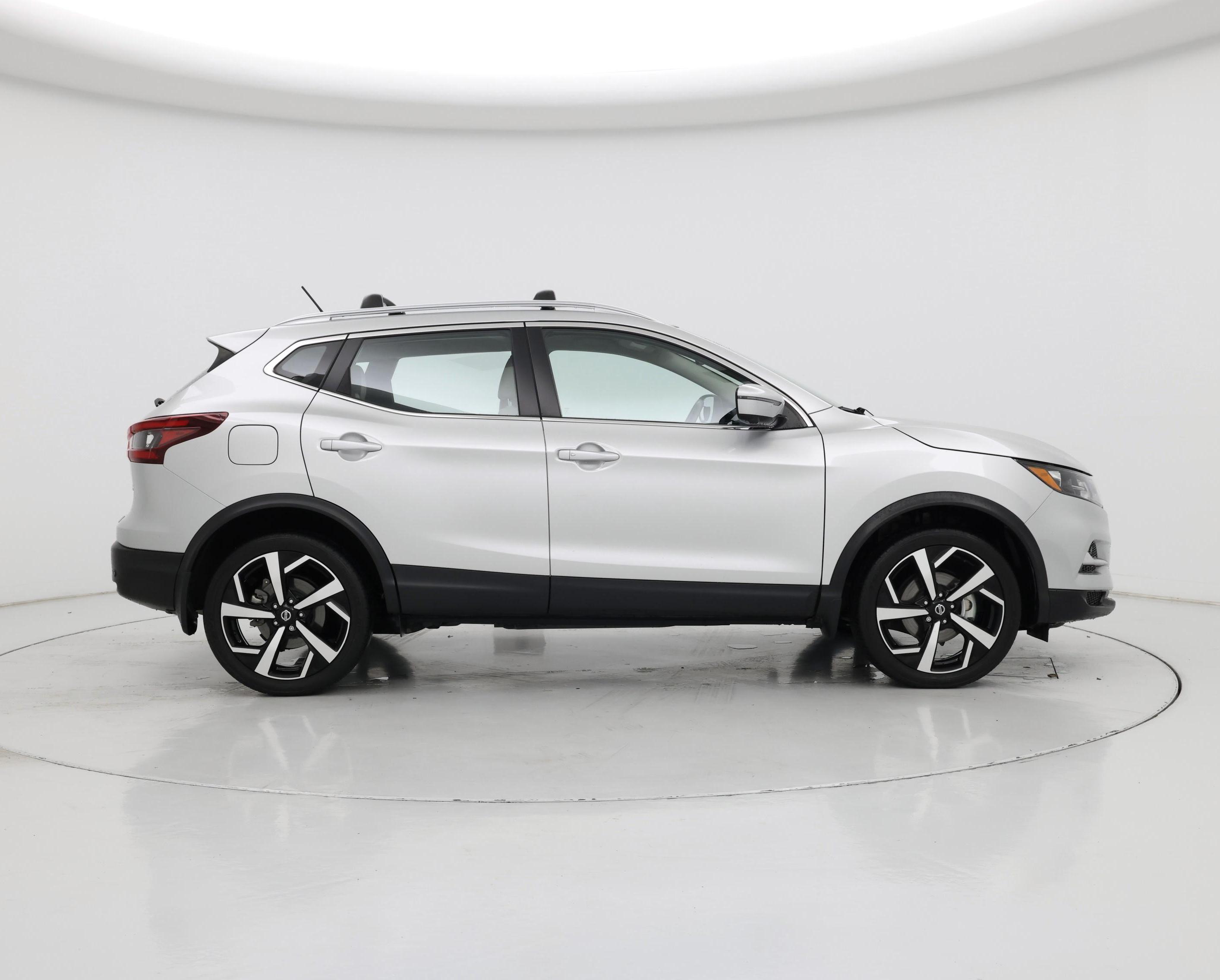 Thumbnail: 2022 Nissan Rogue Sport - 7