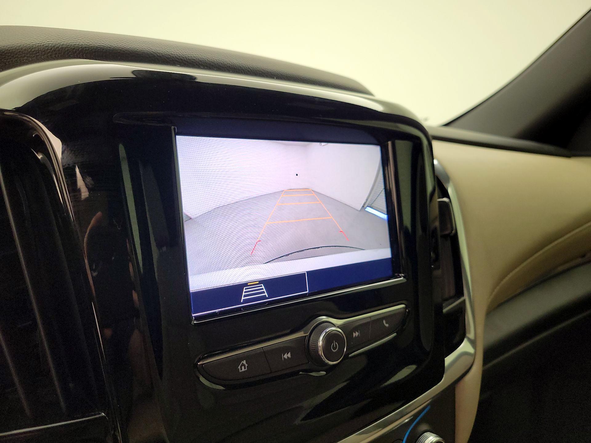 Thumbnail: 2023 Chevrolet Traverse - 14