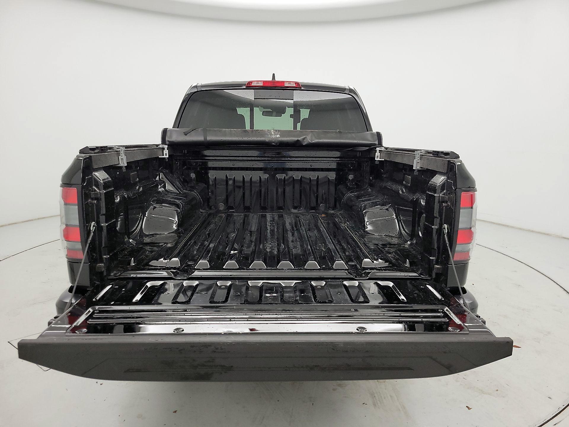 Thumbnail: 2025 Nissan Frontier - 20