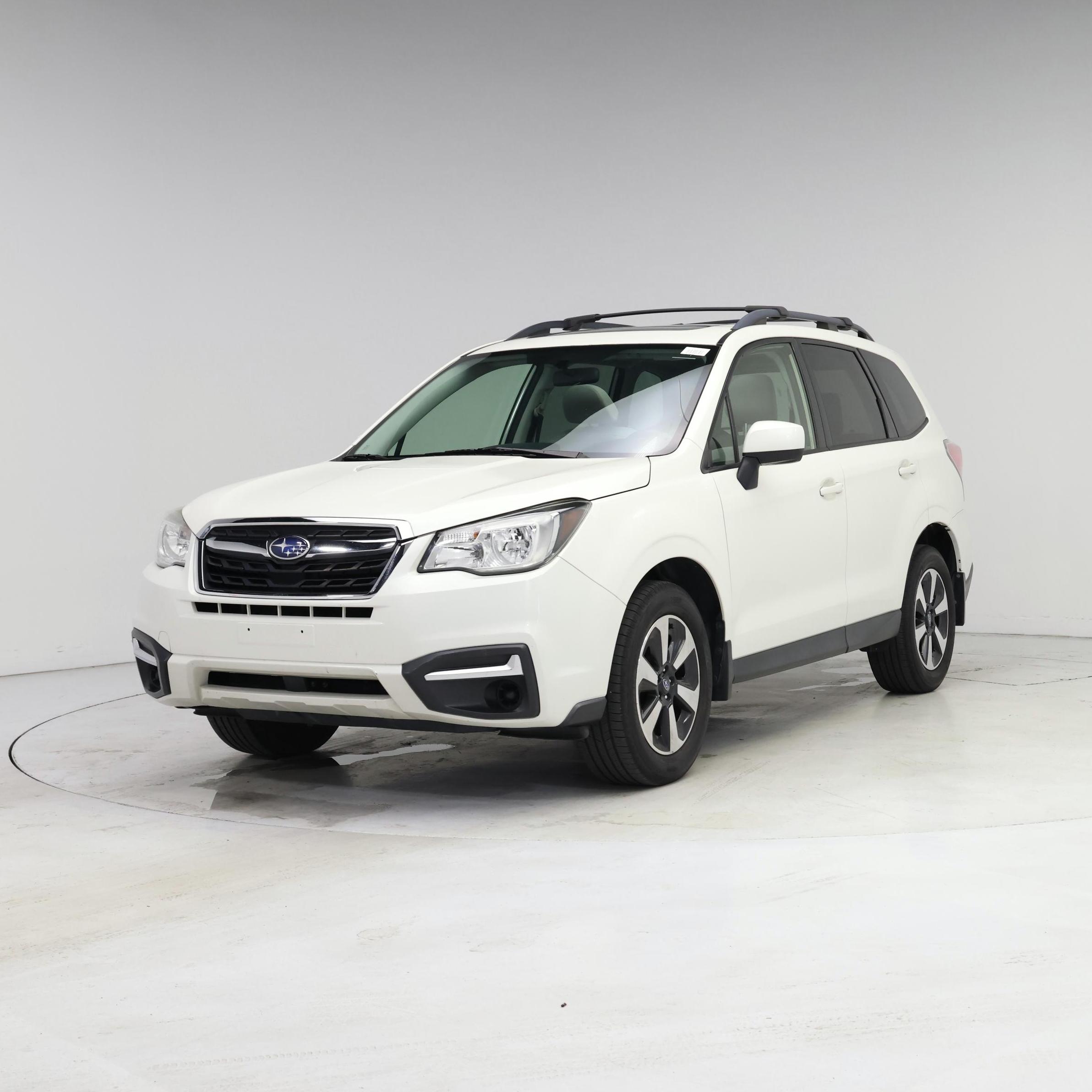 Thumbnail: 2017 Subaru Forester - 4