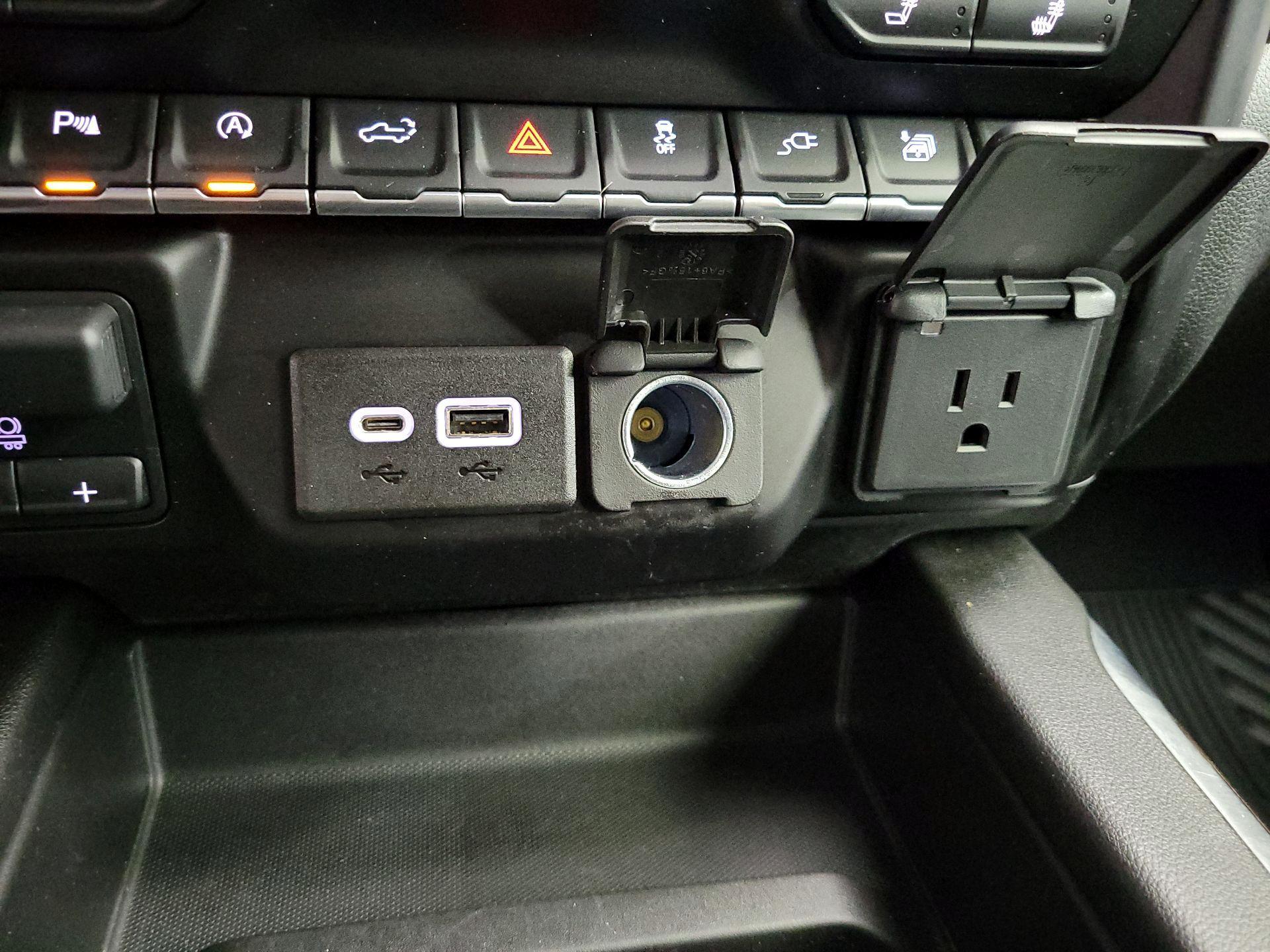 Thumbnail: 2019 Chevrolet Silverado 1500 - 18
