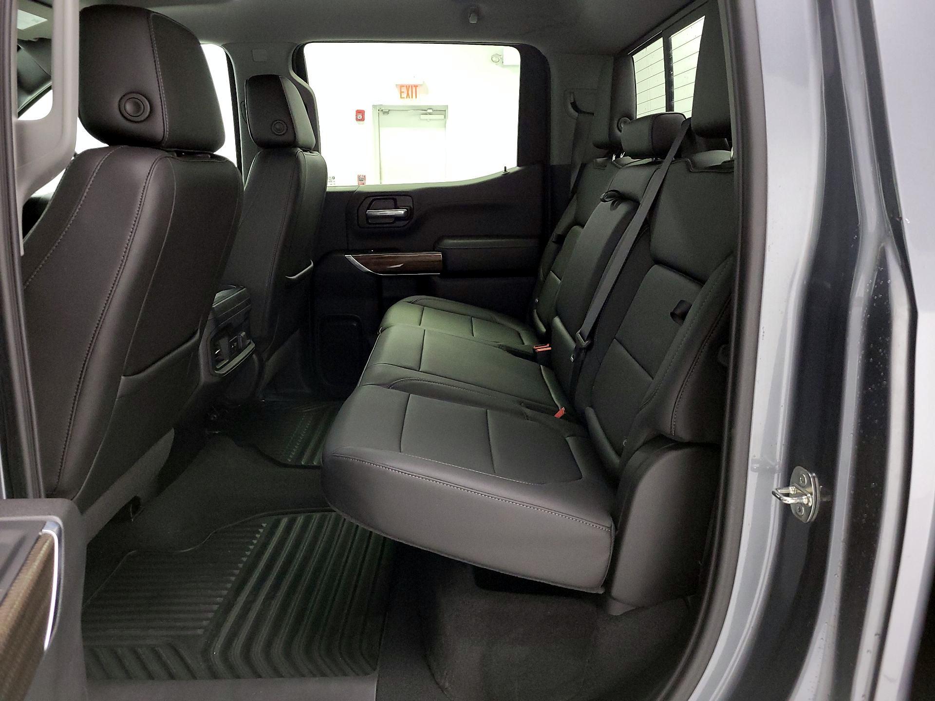 Thumbnail: 2019 Chevrolet Silverado 1500 - 19