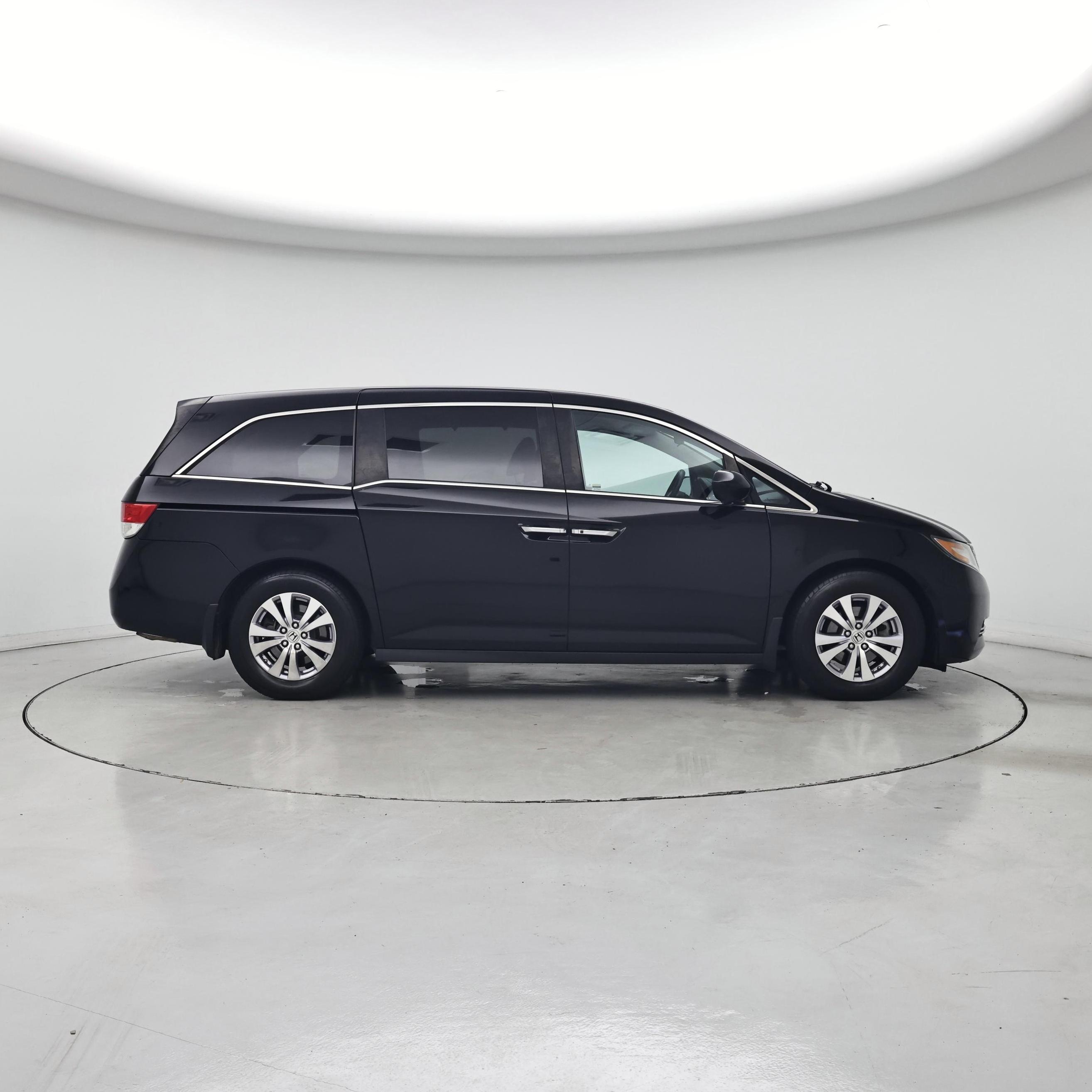 Thumbnail: 2016 Honda Odyssey - 7