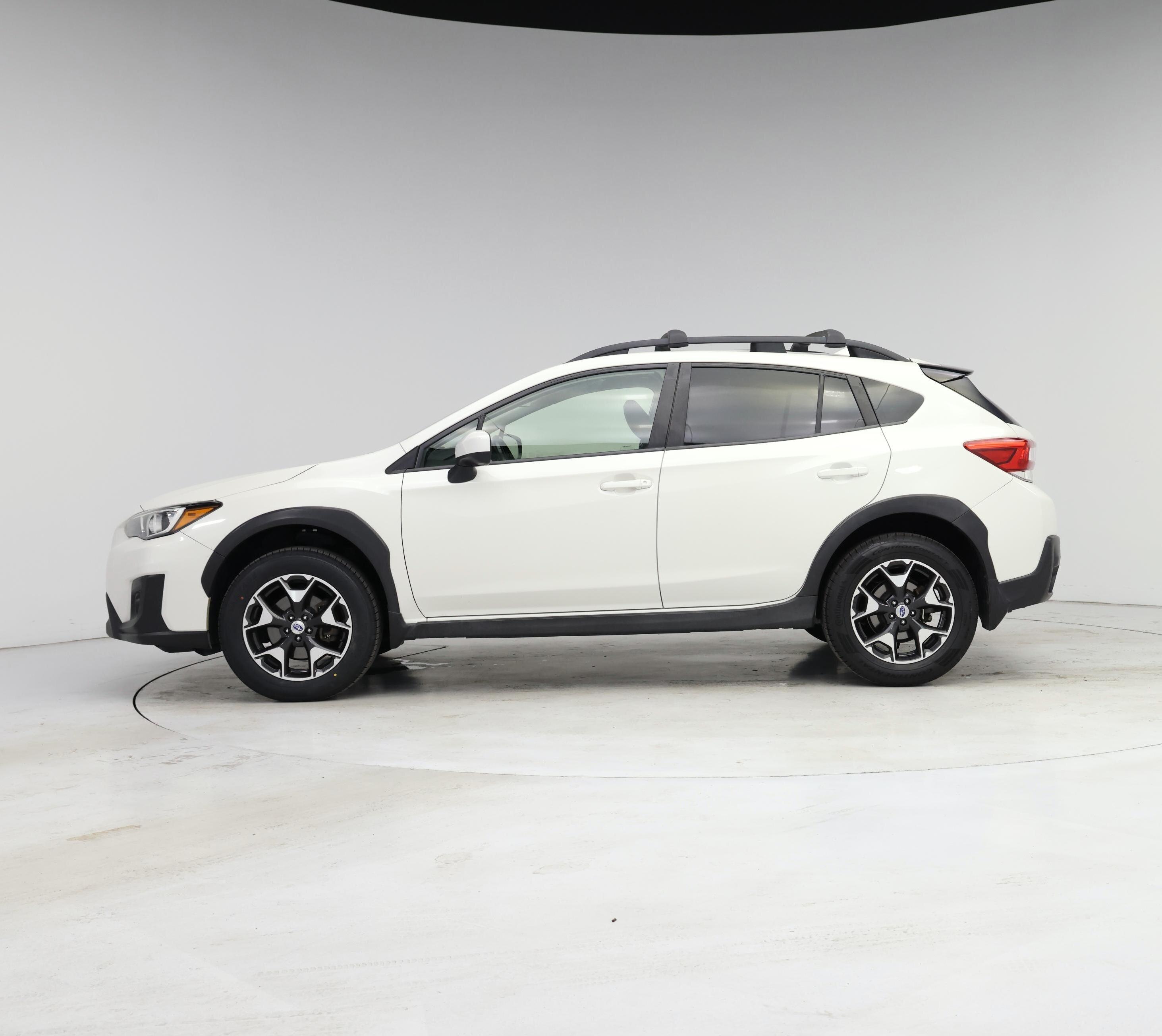 Thumbnail: 2018 Subaru Crosstrek - 3