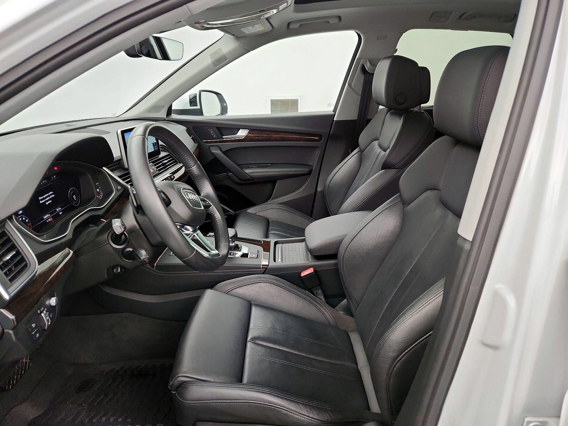 Thumbnail: 2019 Audi Q5 - 11