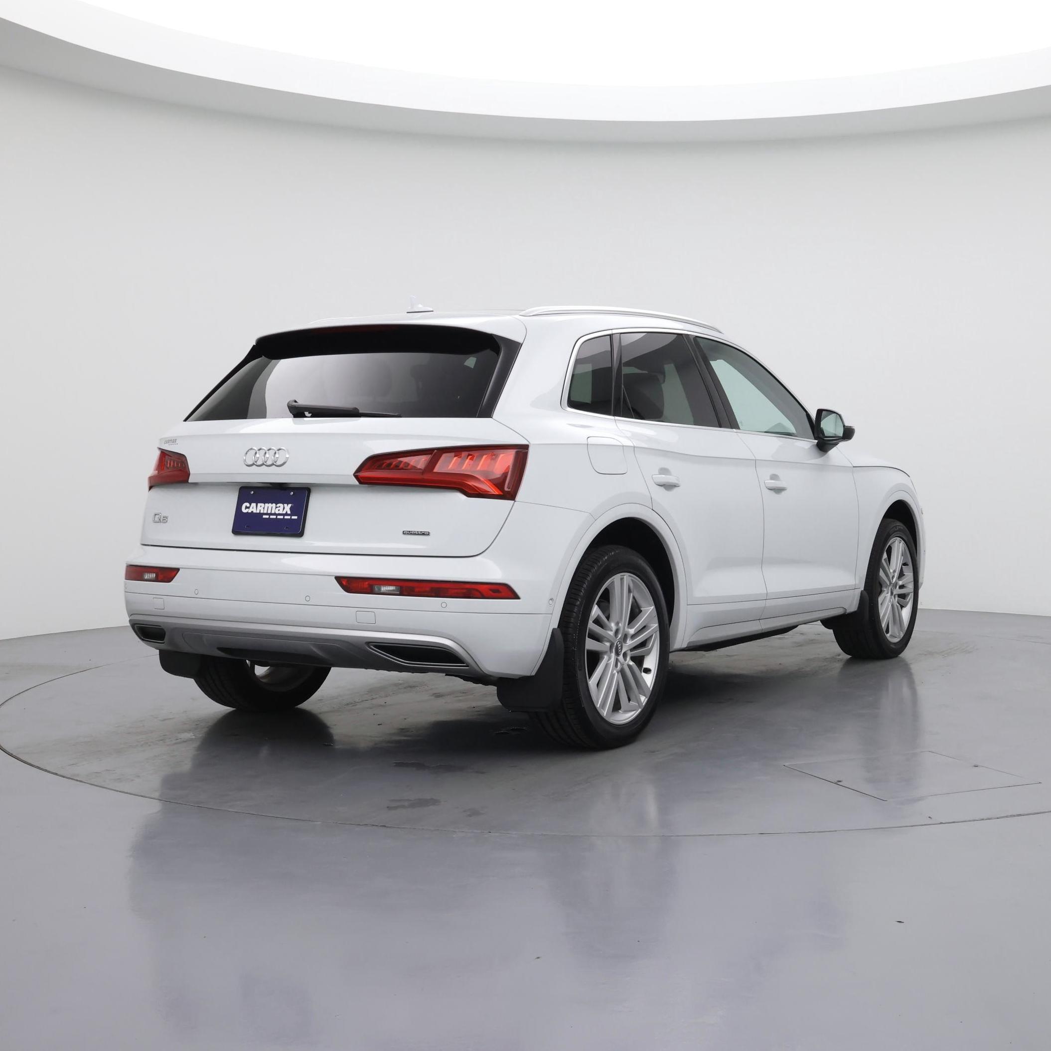 Thumbnail: 2019 Audi Q5 - 8