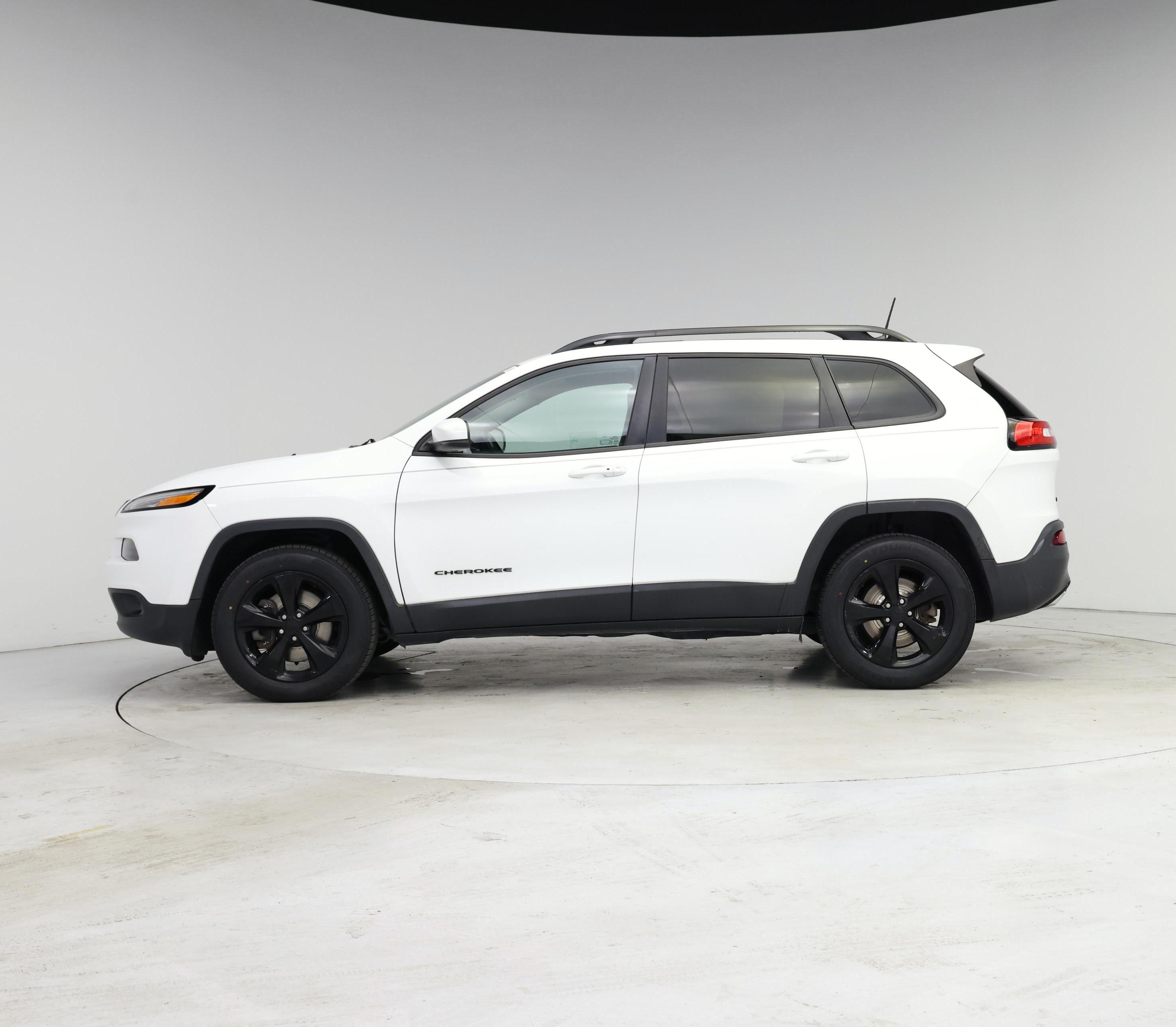 Thumbnail: 2017 Jeep Cherokee - 3