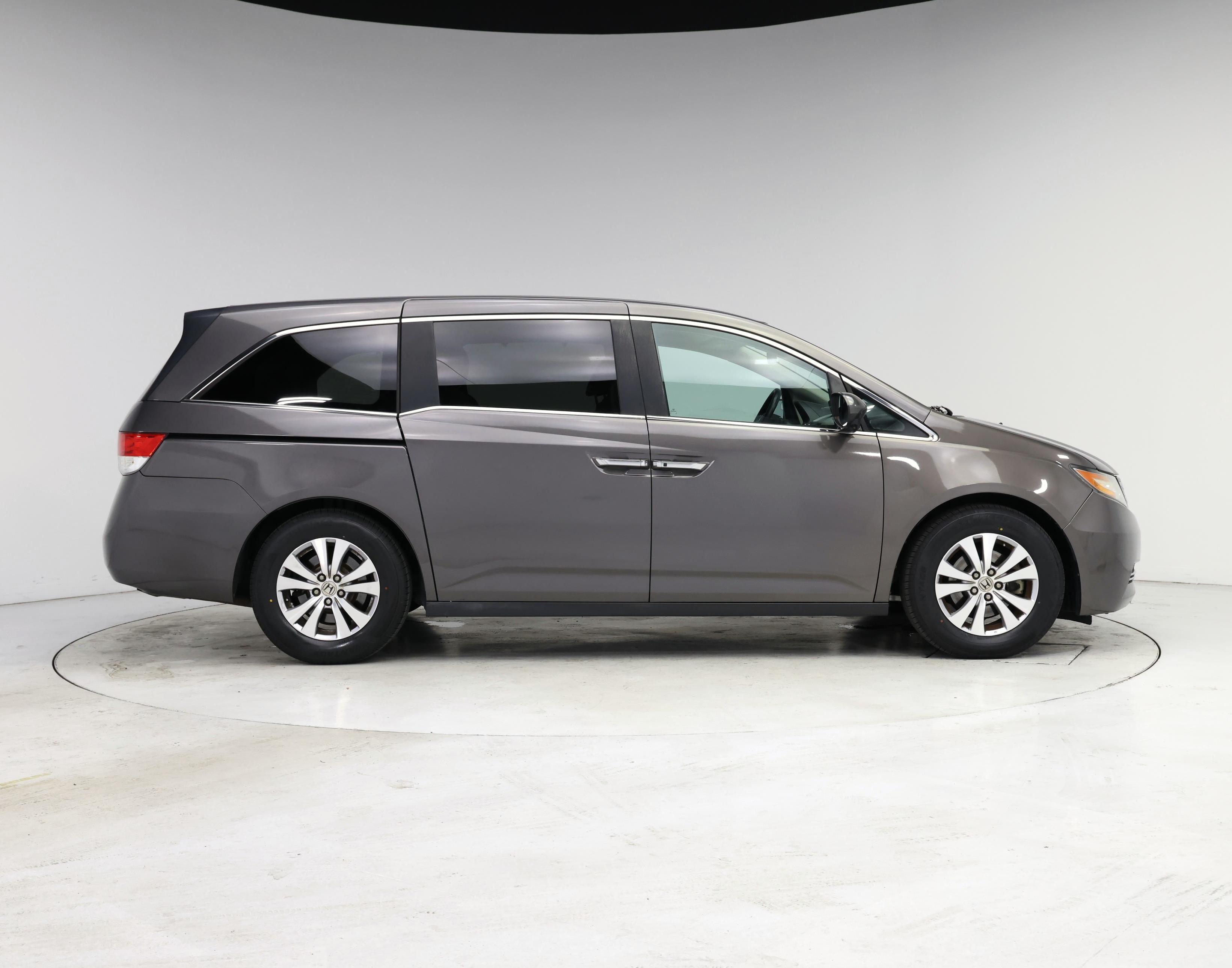 Thumbnail: 2016 Honda Odyssey - 7