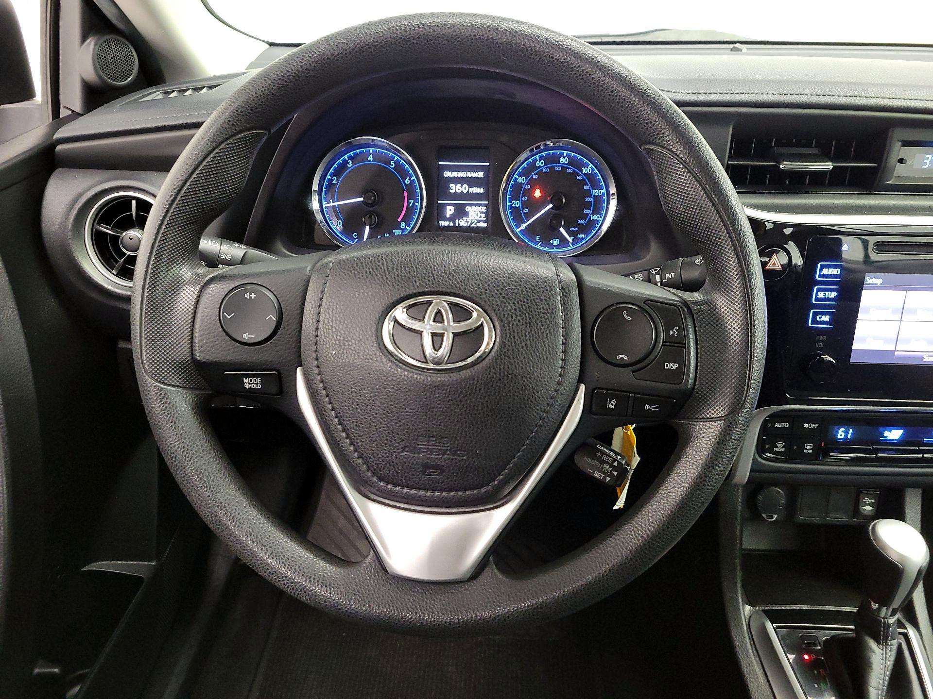 Thumbnail: 2018 Toyota Corolla - 10