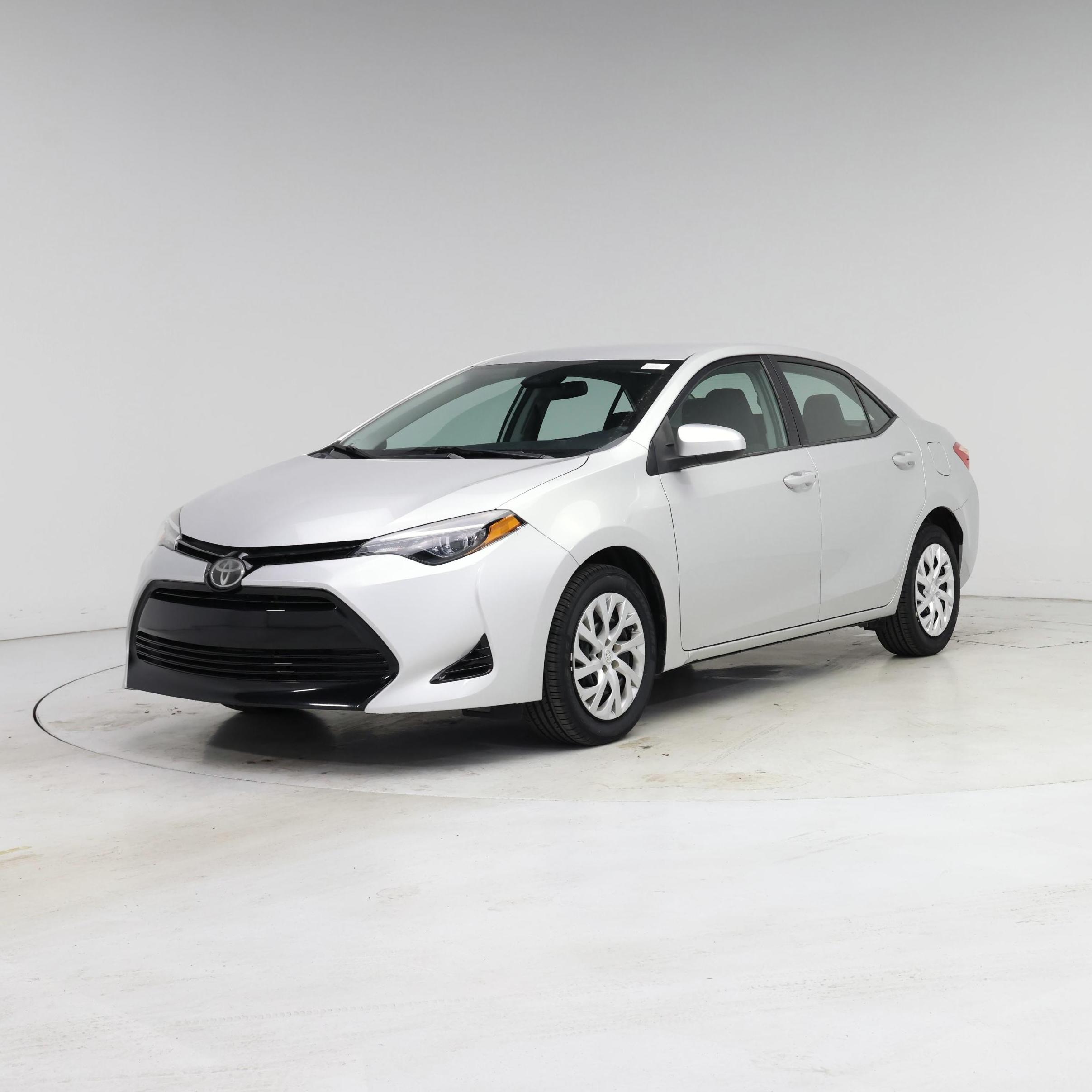 Thumbnail: 2018 Toyota Corolla - 4
