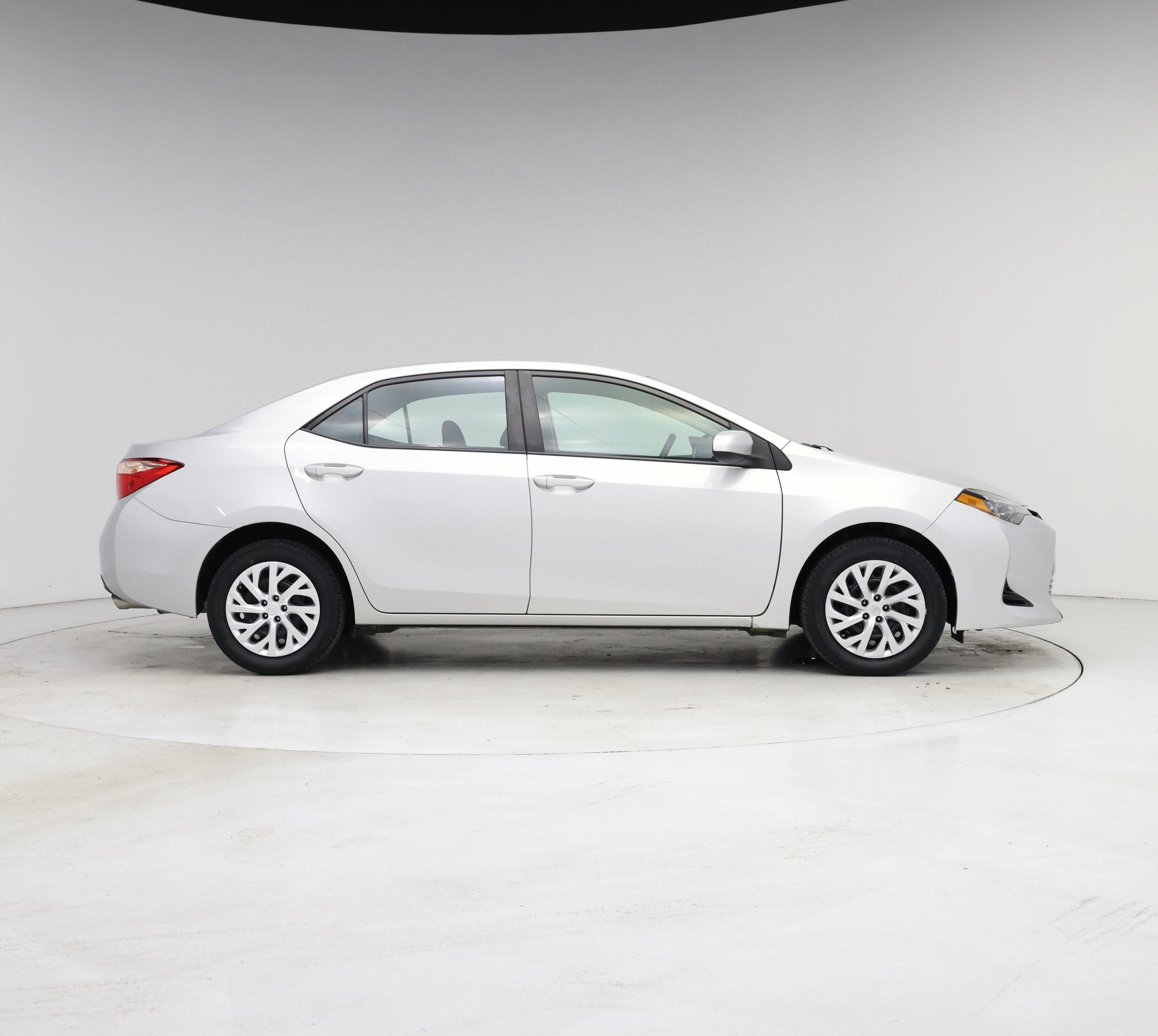 Thumbnail: 2018 Toyota Corolla - 7