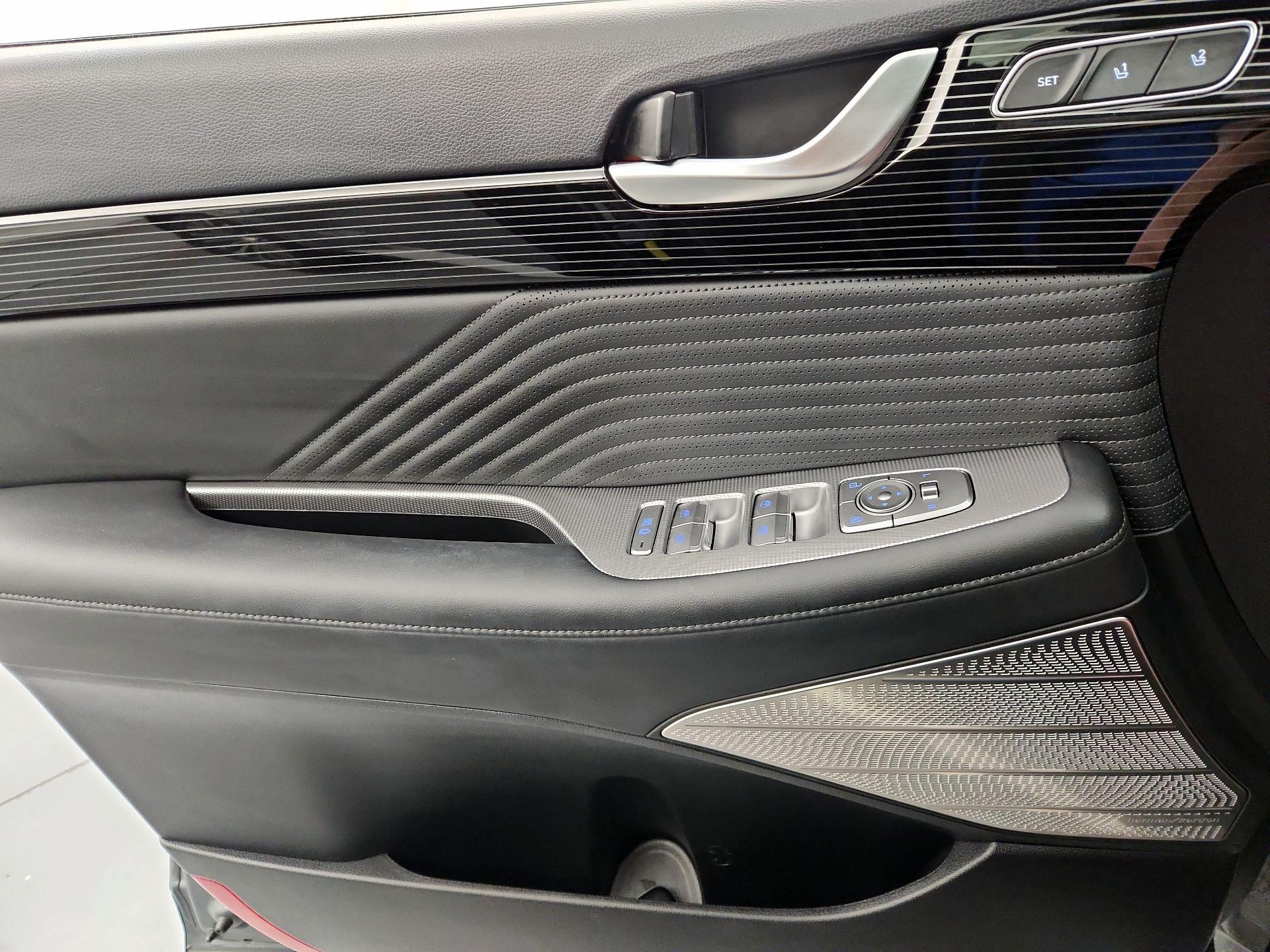 Thumbnail: 2023 Hyundai Palisade - 12