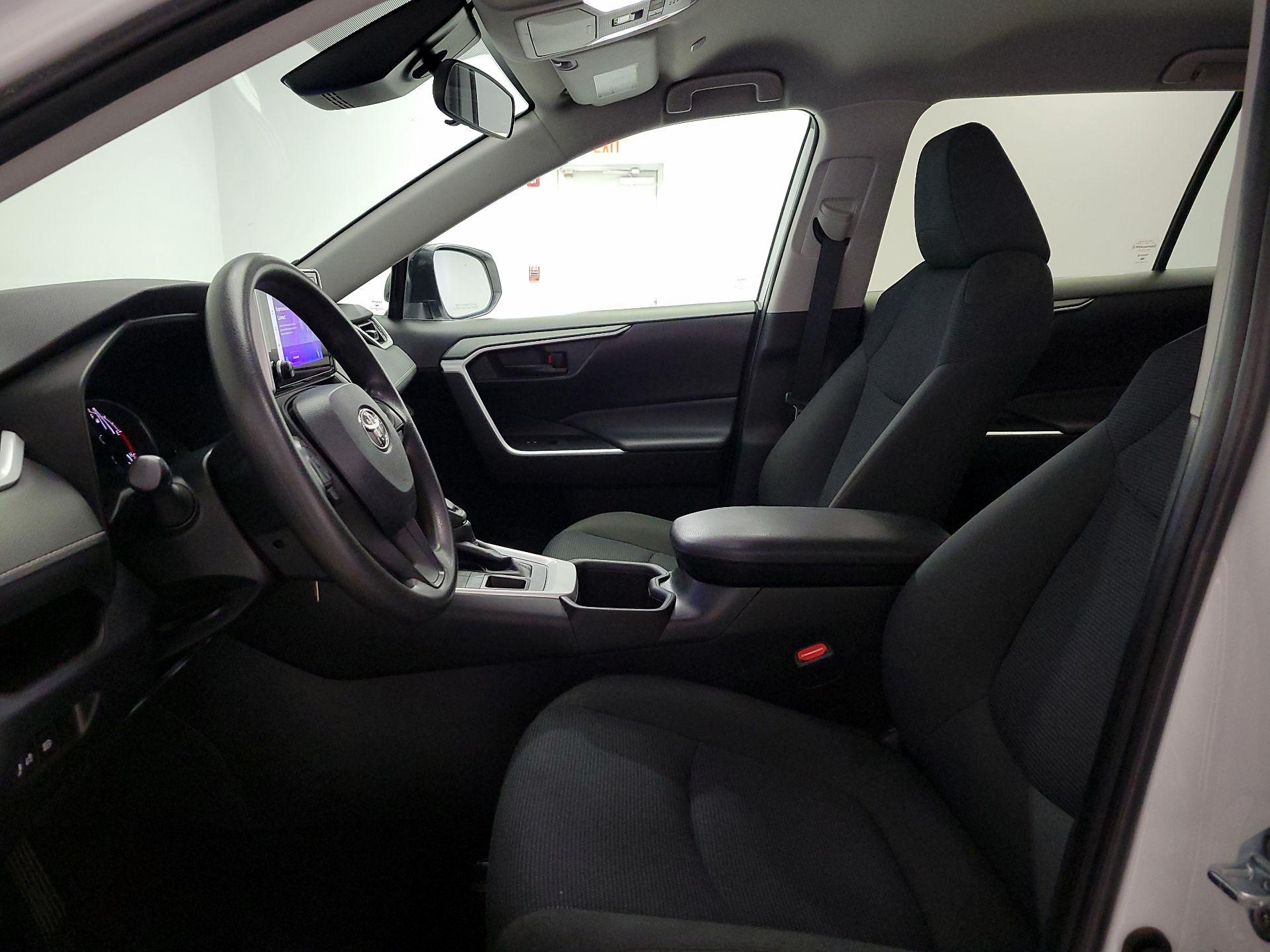 Thumbnail: 2024 Toyota RAV4 - 11