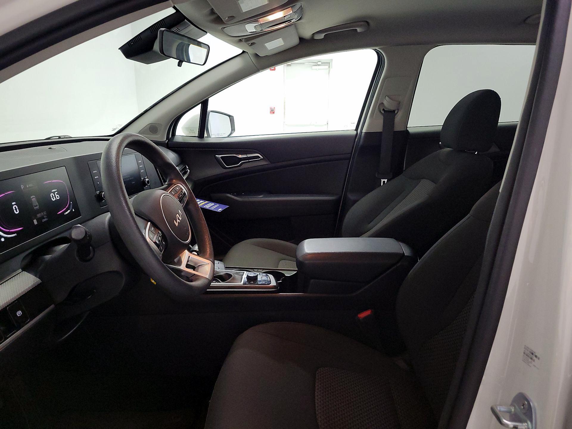 Thumbnail: 2024 Kia Sportage - 11