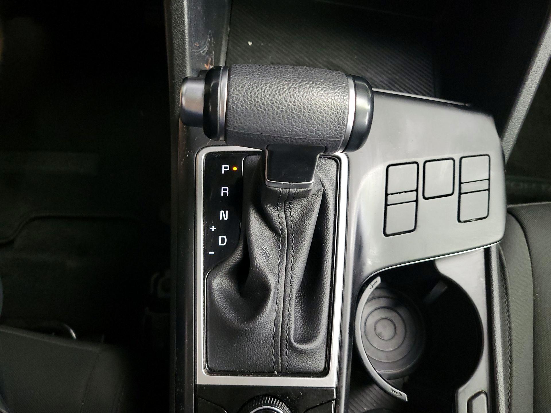 Thumbnail: 2024 Kia Sportage - 17