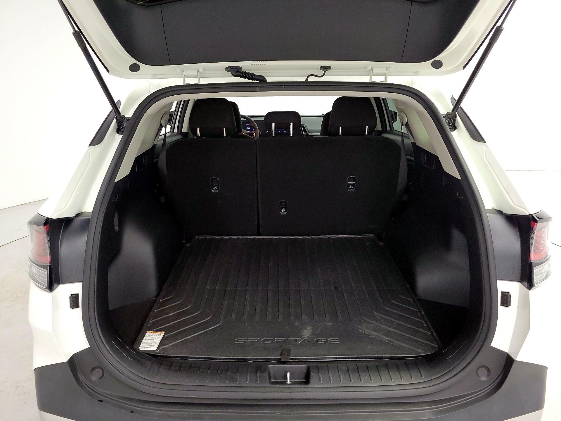 Thumbnail: 2024 Kia Sportage - 20