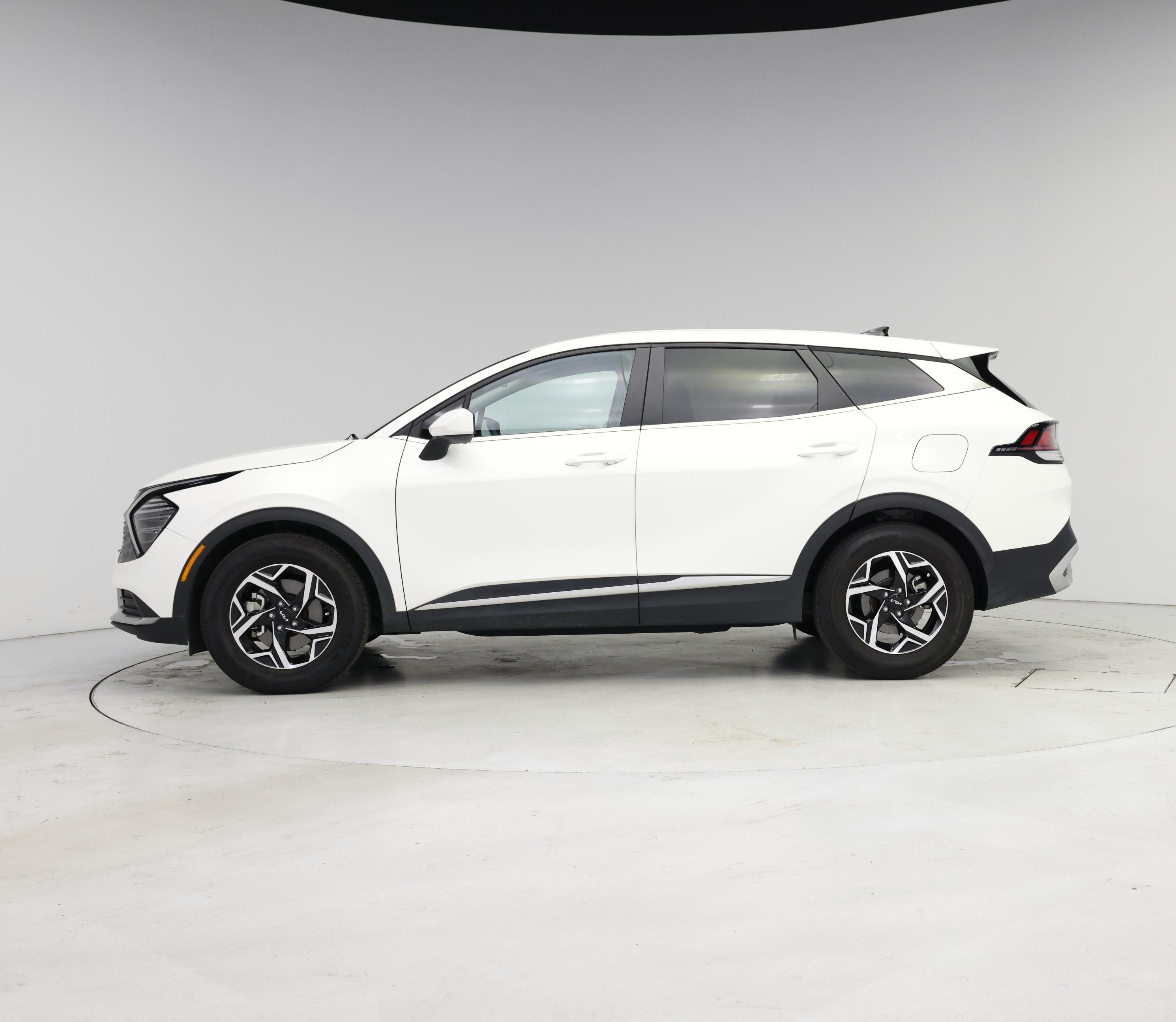 Thumbnail: 2024 Kia Sportage - 3