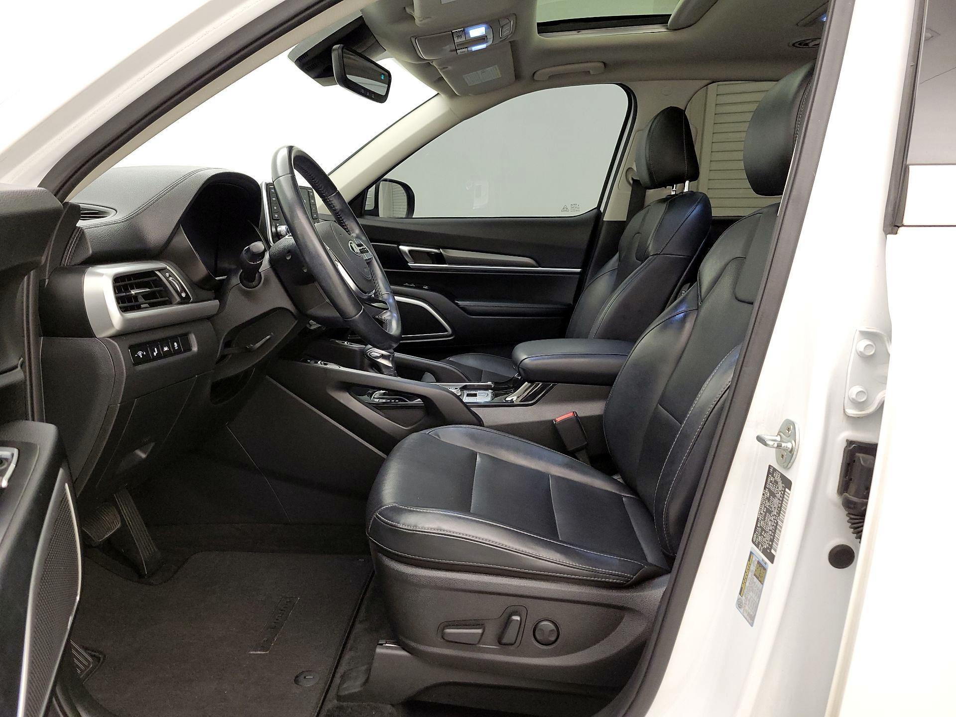 Thumbnail: 2020 Kia Telluride - 11