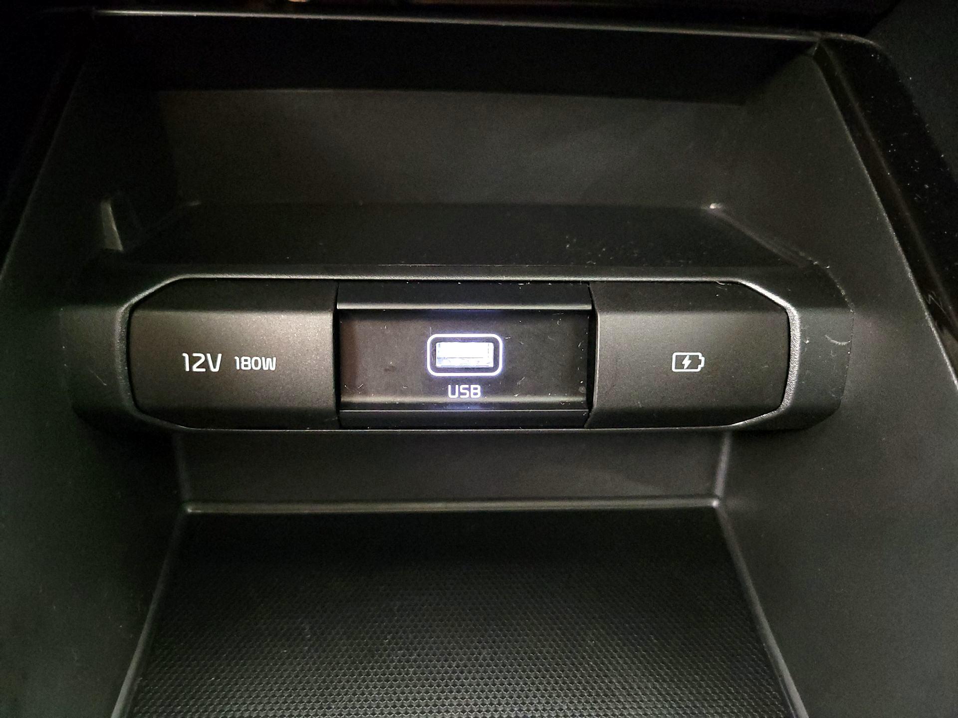 Thumbnail: 2020 Kia Telluride - 18