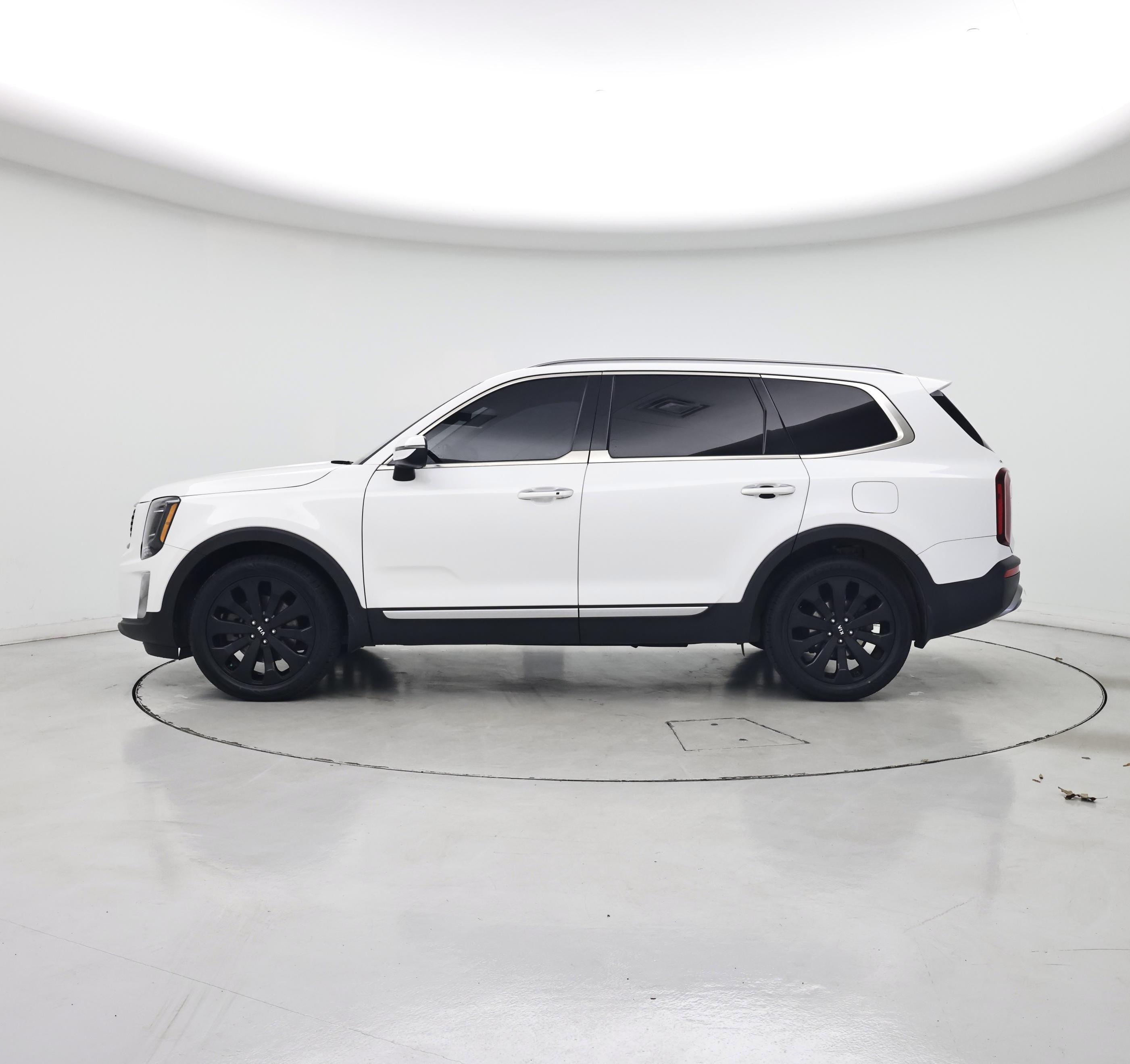 Thumbnail: 2020 Kia Telluride - 3