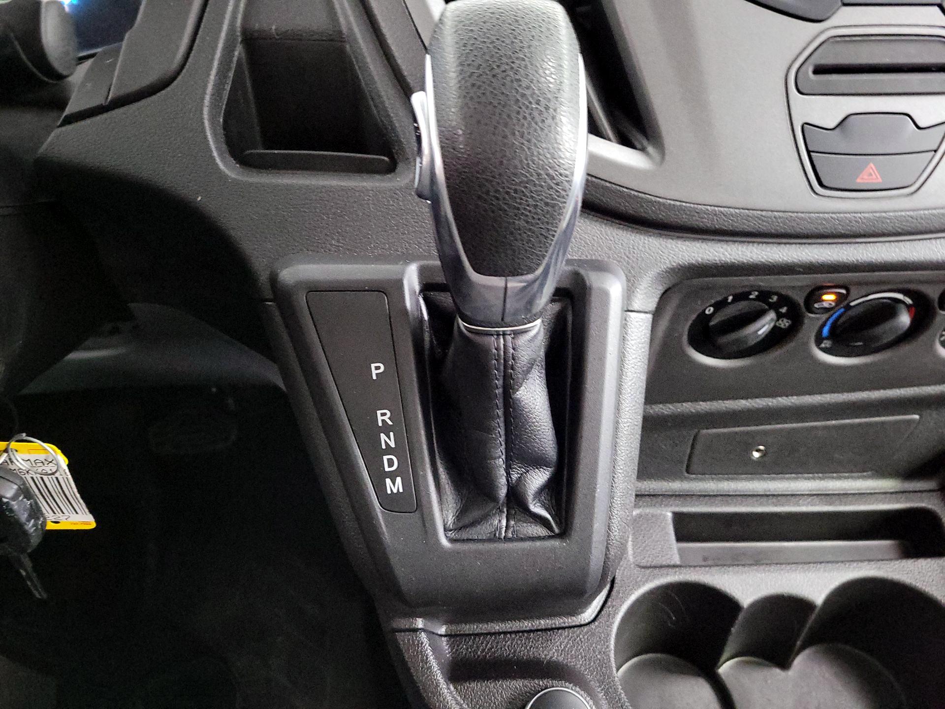 Thumbnail: 2019 Ford Transit Series - 16