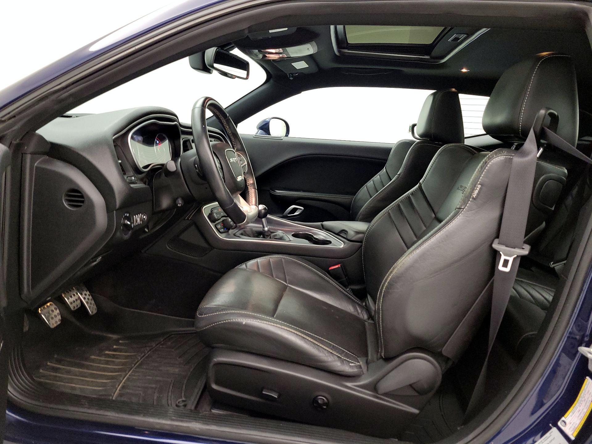 Thumbnail: 2016 Dodge Challenger - 11