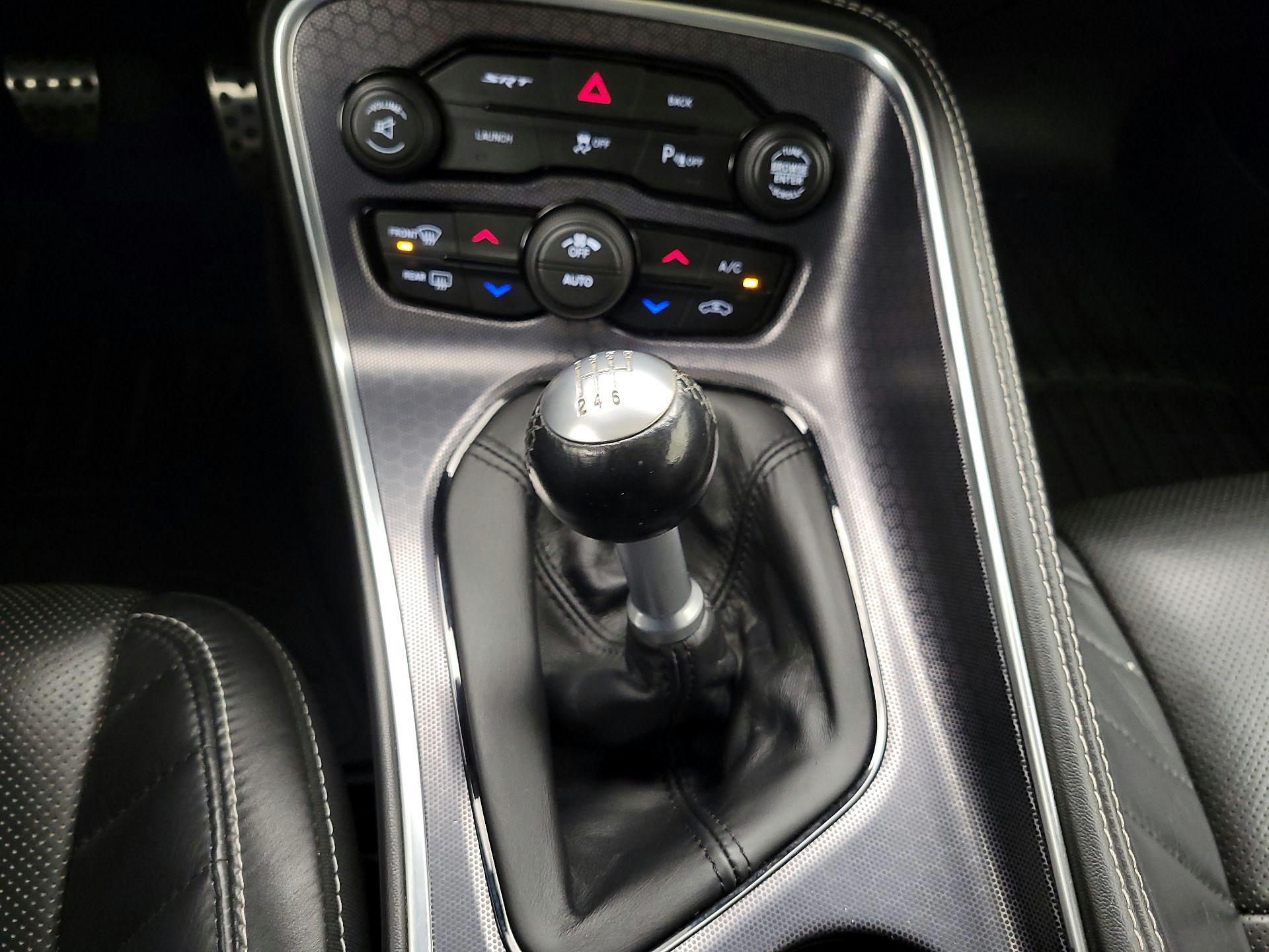 Thumbnail: 2016 Dodge Challenger - 18