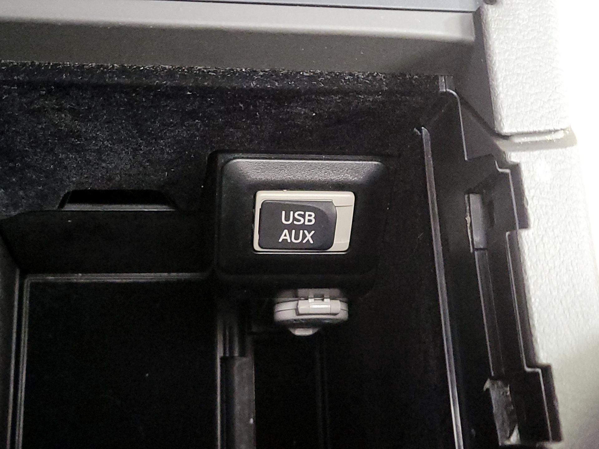 Thumbnail: 2014 Lexus RX - 18