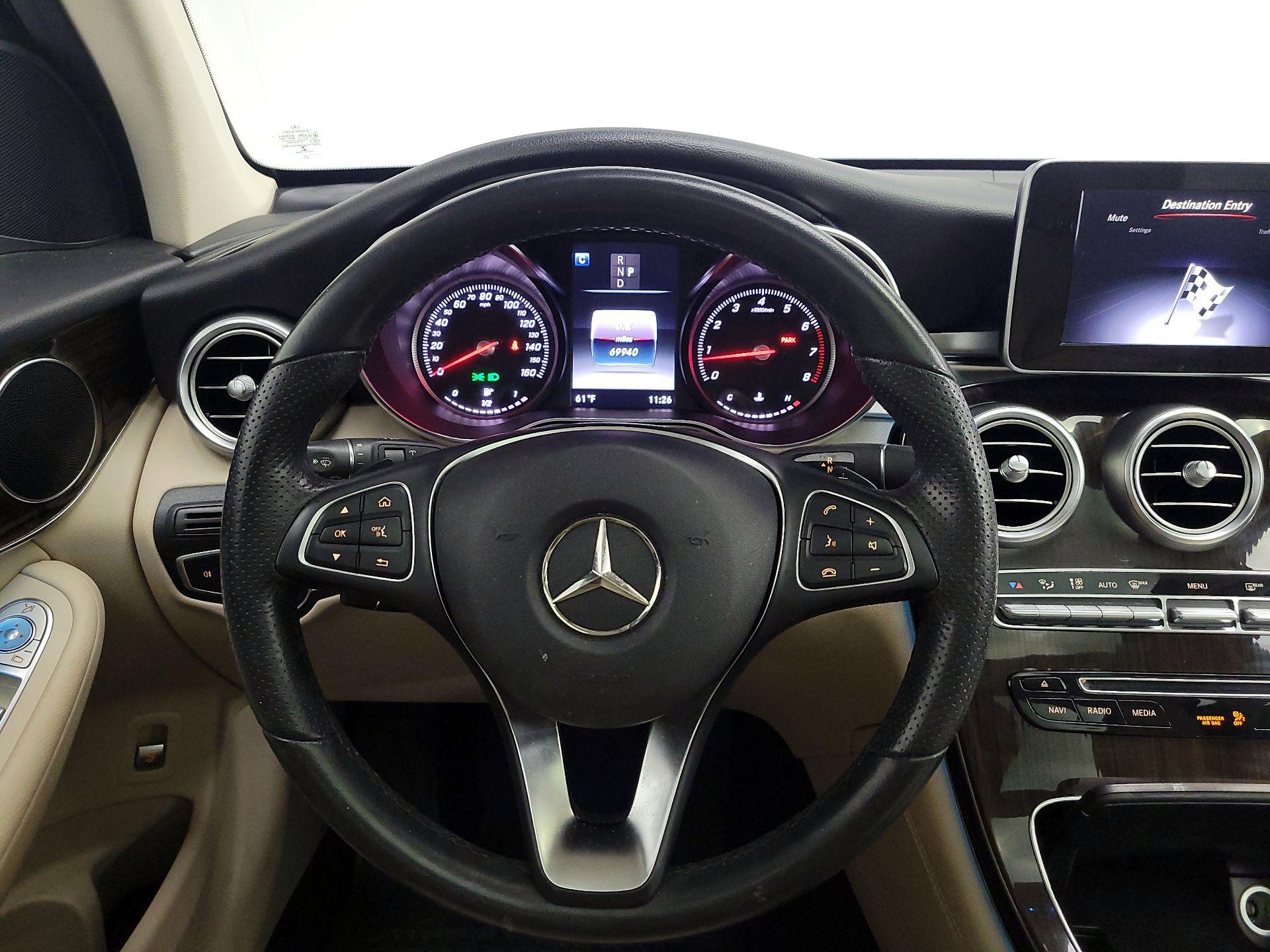 Thumbnail: 2019 Mercedes-Benz GLC - 10