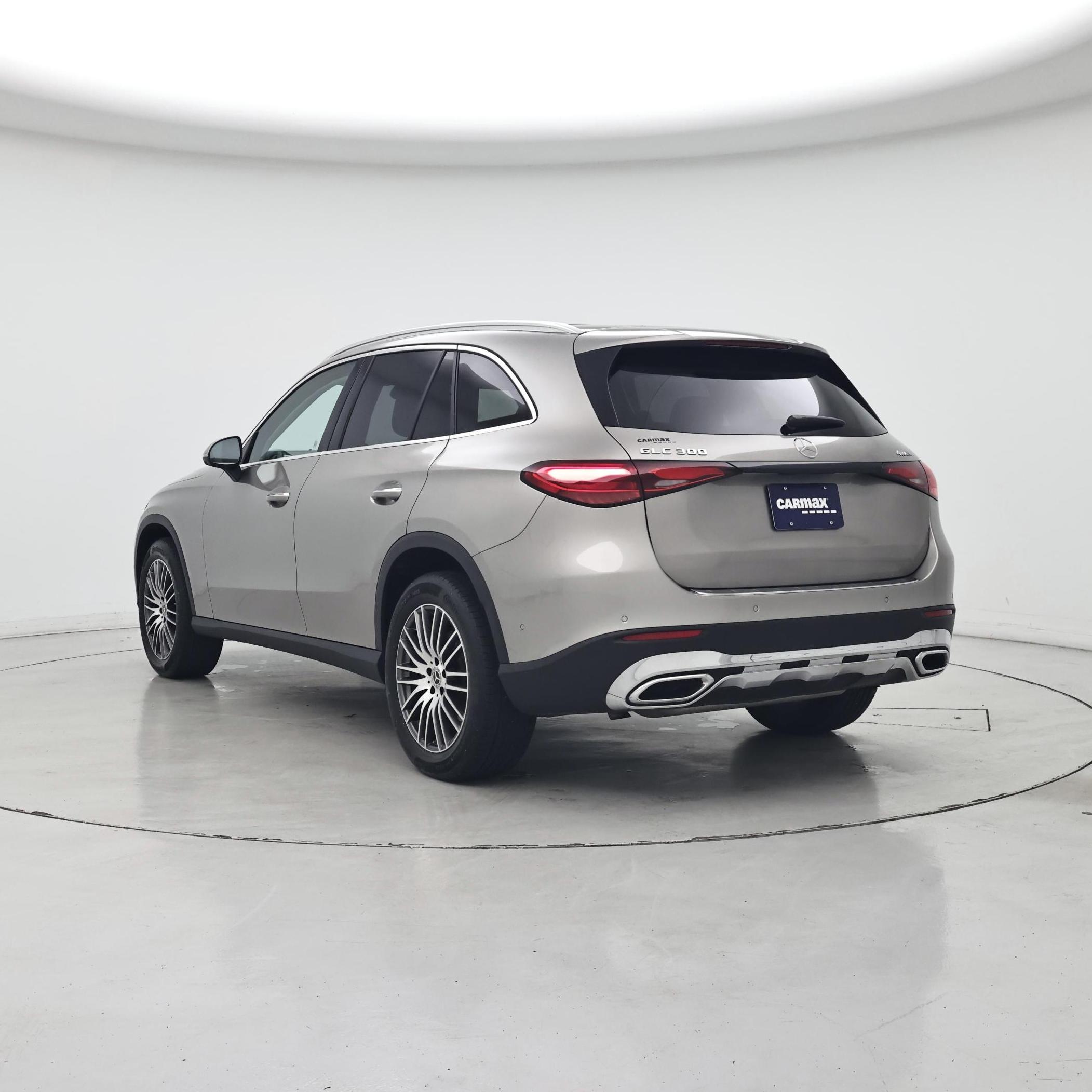 Thumbnail: 2024 Mercedes-Benz GLC - 2