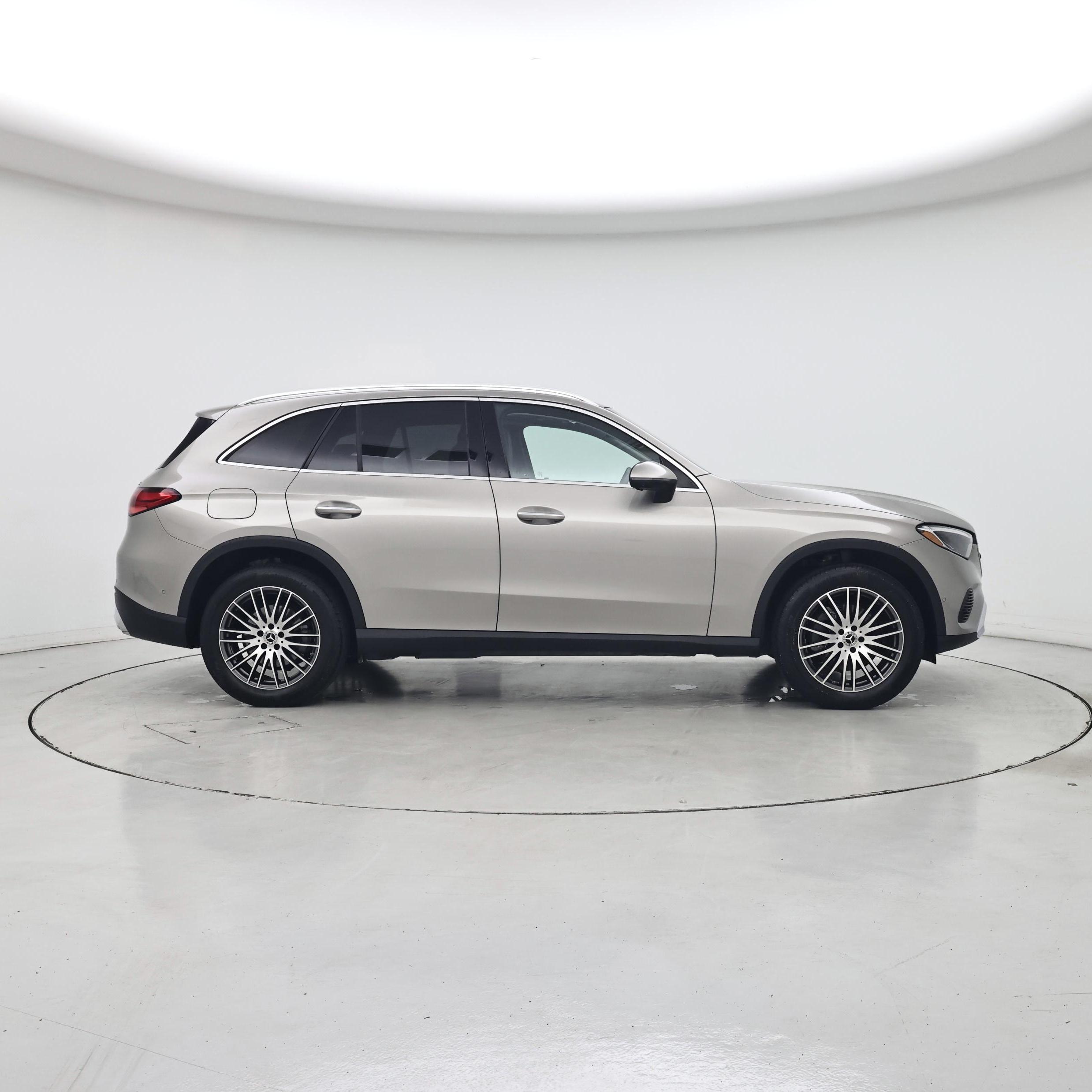 Thumbnail: 2024 Mercedes-Benz GLC - 7