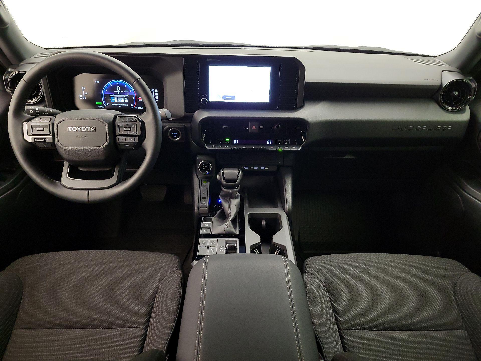 Thumbnail: 2025 Toyota Land Cruiser - 9