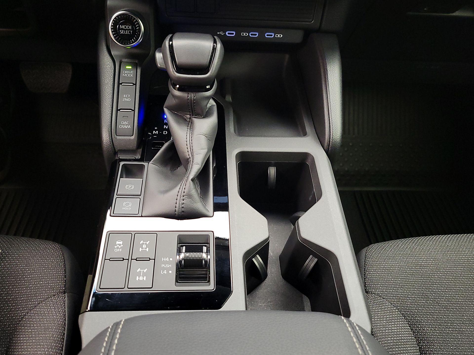 Thumbnail: 2025 Toyota Land Cruiser - 17