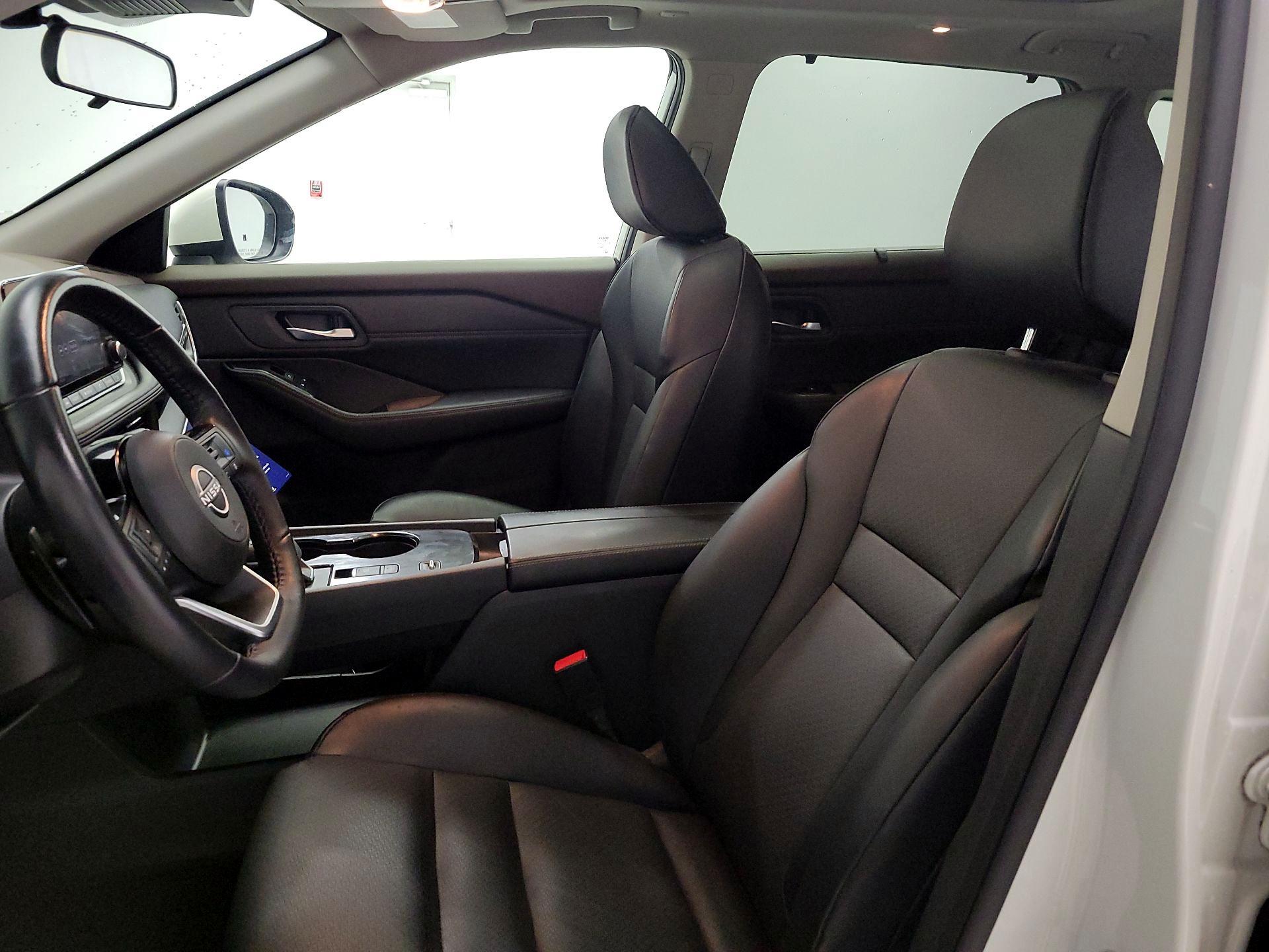 Thumbnail: 2023 Nissan Rogue - 11