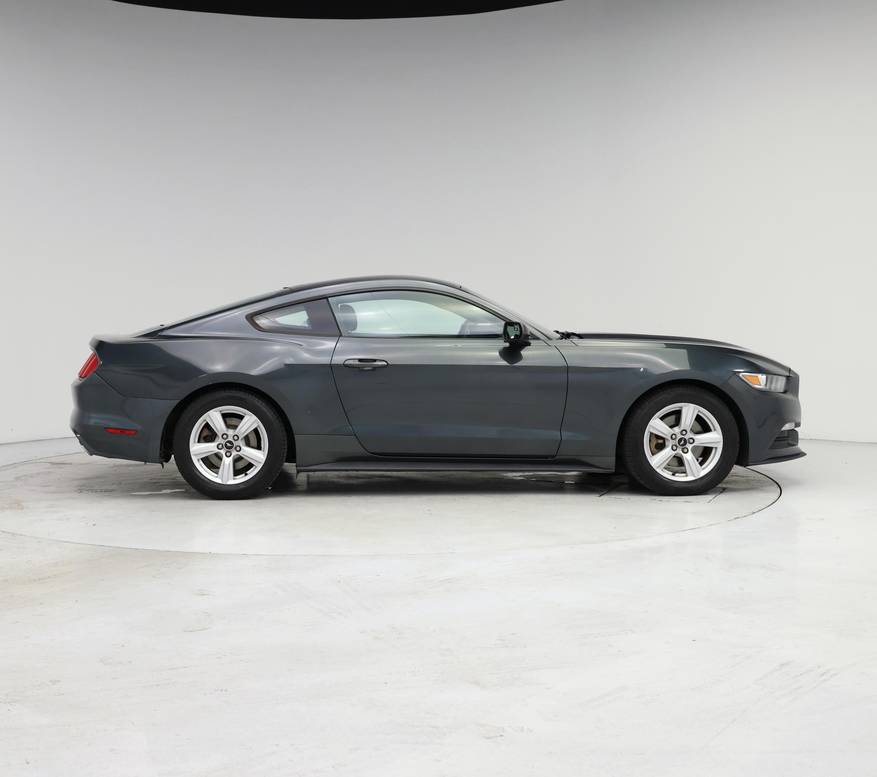 Thumbnail: 2016 Ford Mustang - 7