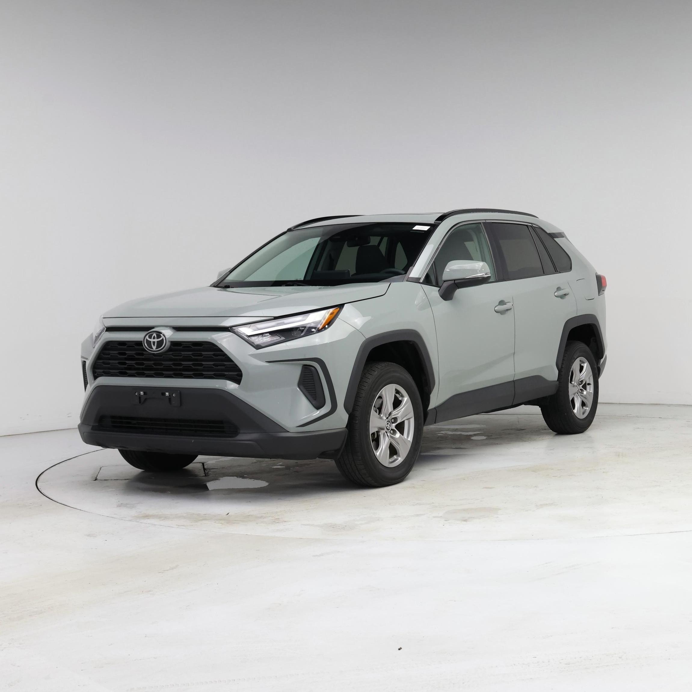 Thumbnail: 2022 Toyota RAV4 - 4