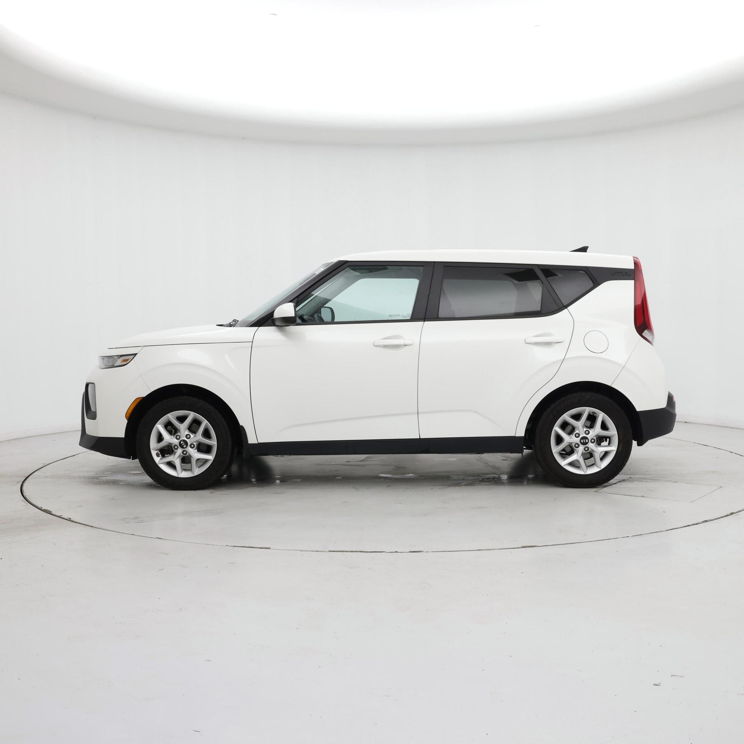 Thumbnail: 2020 Kia Soul - 3