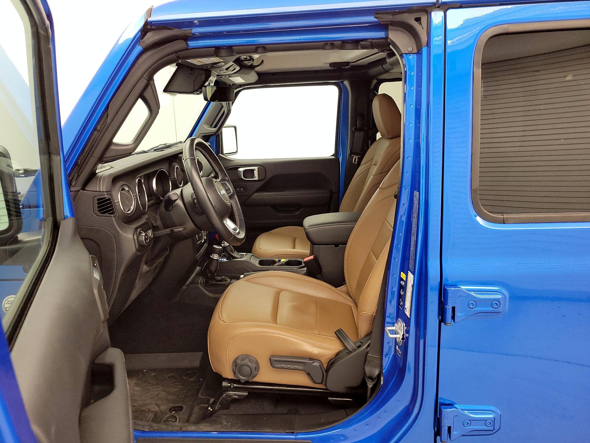 Thumbnail: 2021 Jeep Gladiator - 11