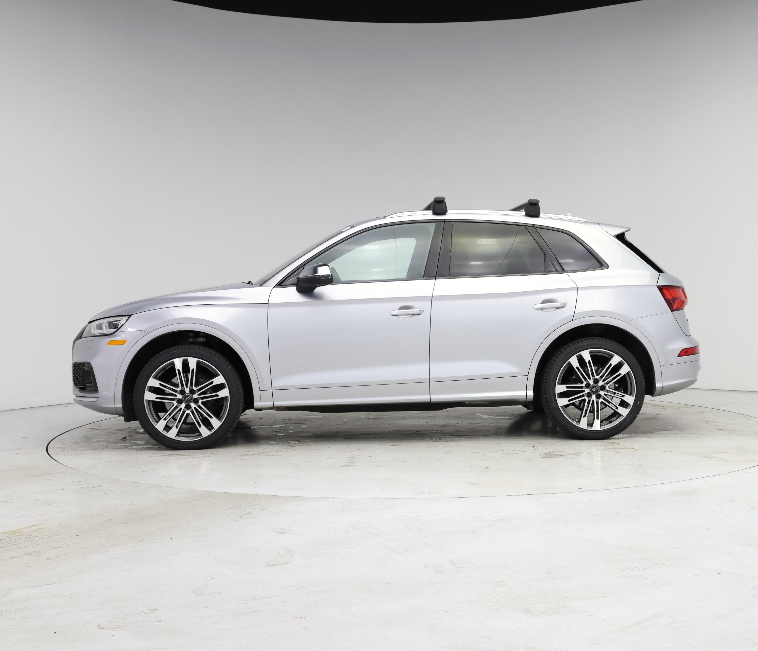 Thumbnail: 2018 Audi SQ5 - 3
