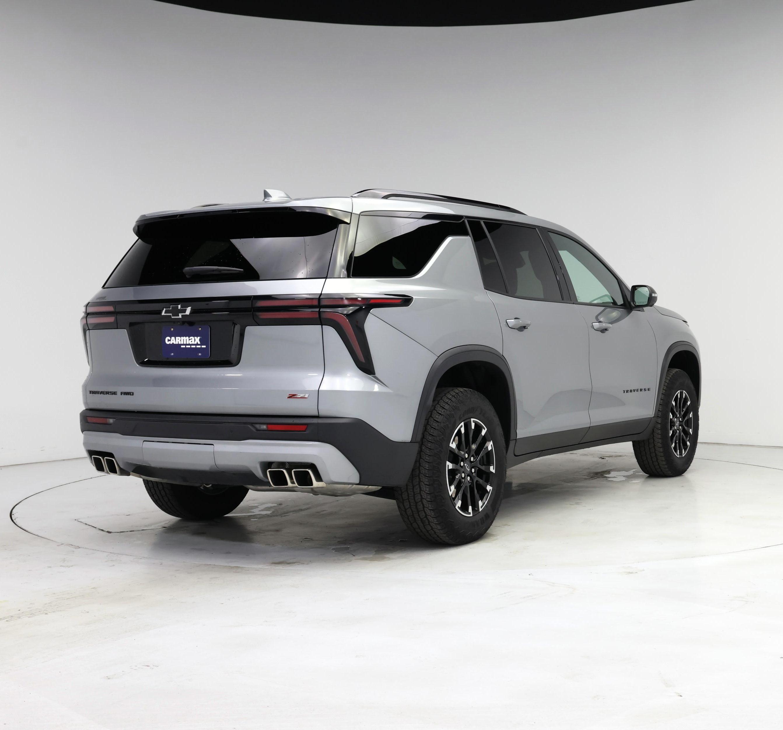 Thumbnail: 2024 Chevrolet Traverse - 8