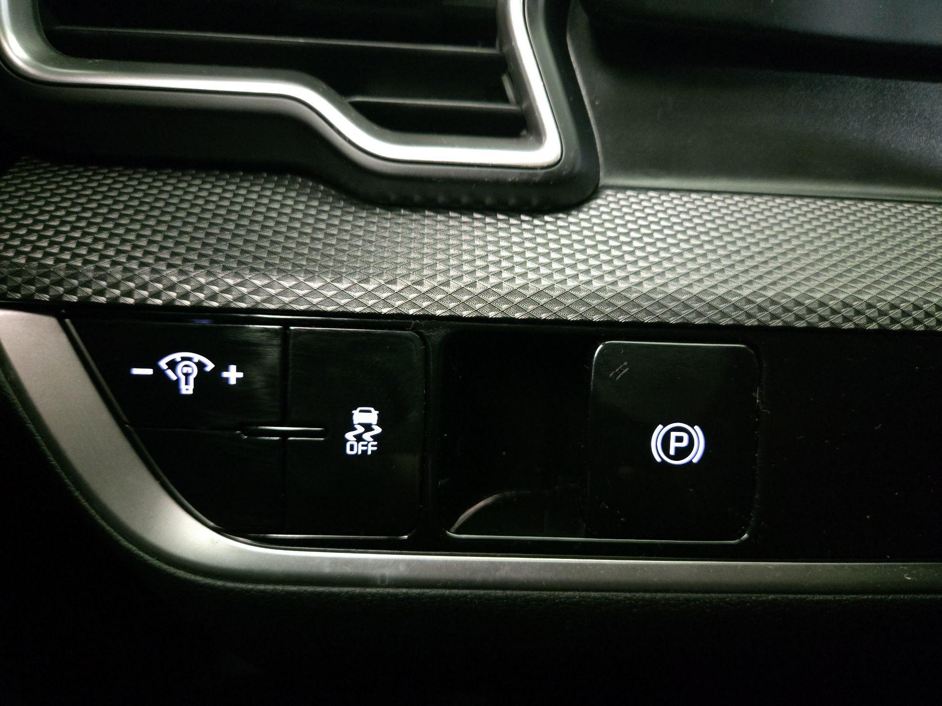 Thumbnail: 2024 Kia Sportage - 13