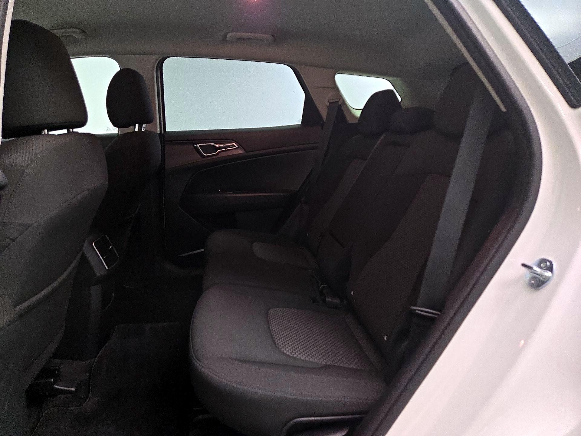 Thumbnail: 2024 Kia Sportage - 19