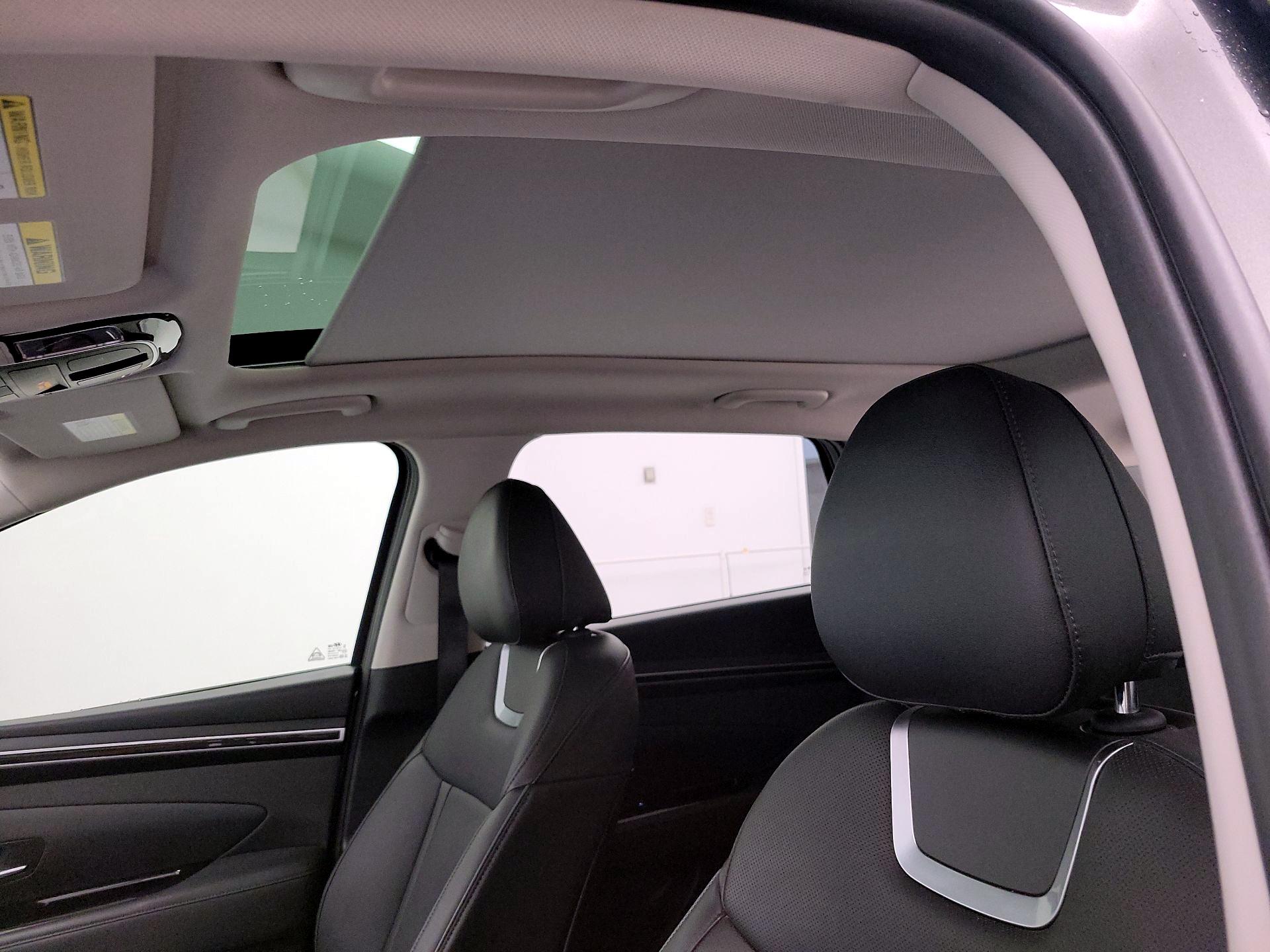 Thumbnail: 2022 Hyundai Tucson - 20