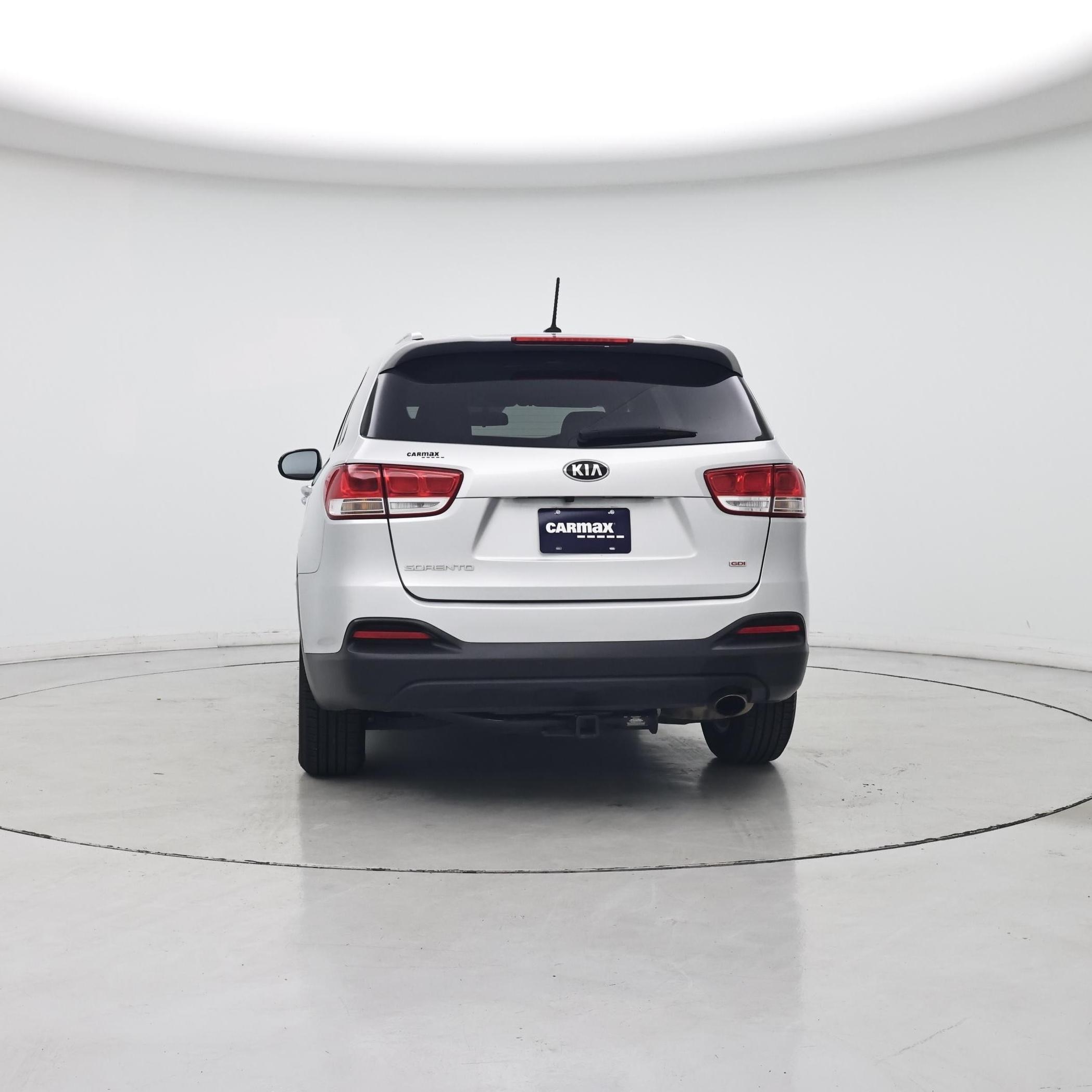Thumbnail: 2017 Kia Sorento - 6