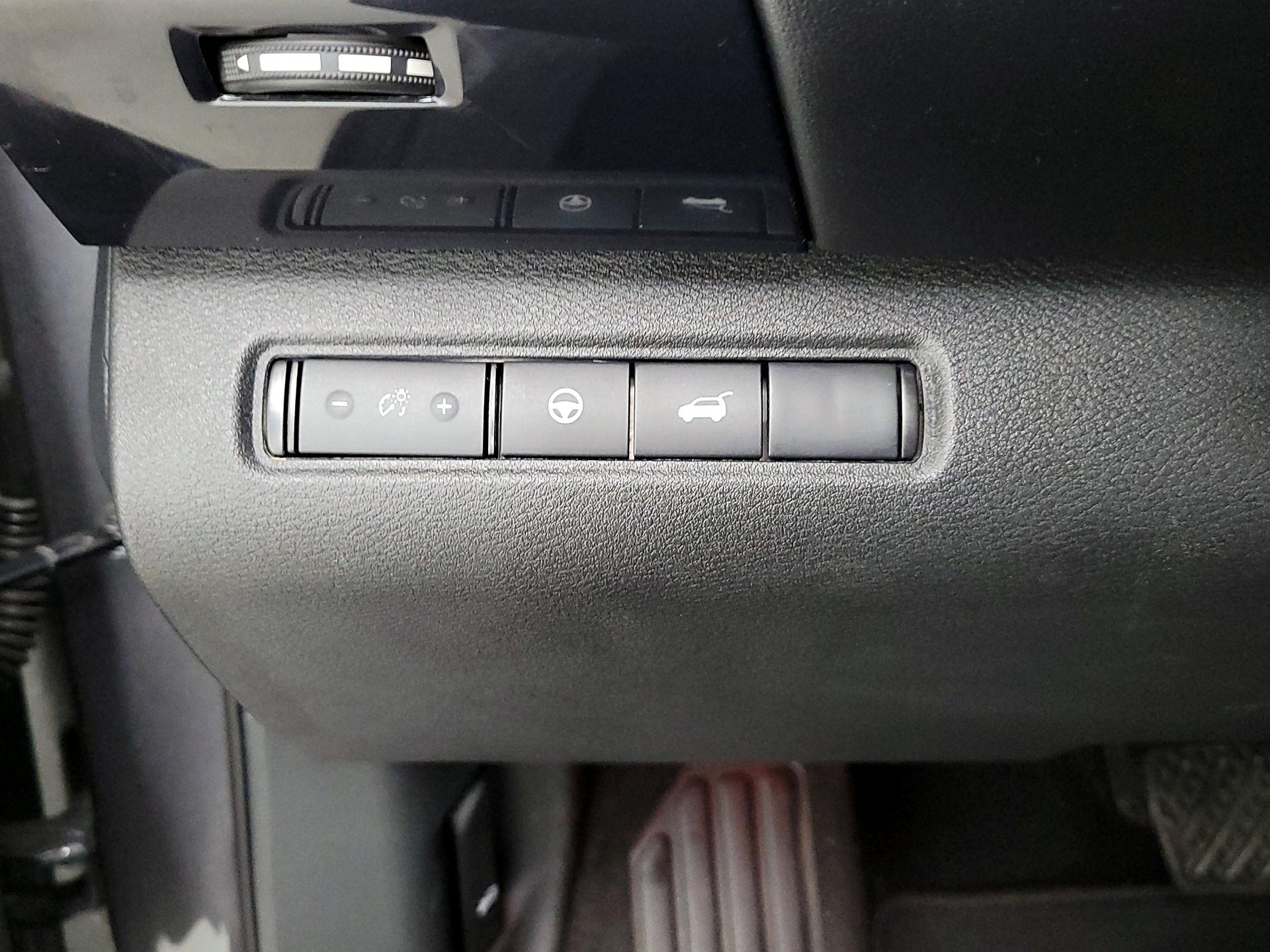 Thumbnail: 2025 Nissan Pathfinder - 13