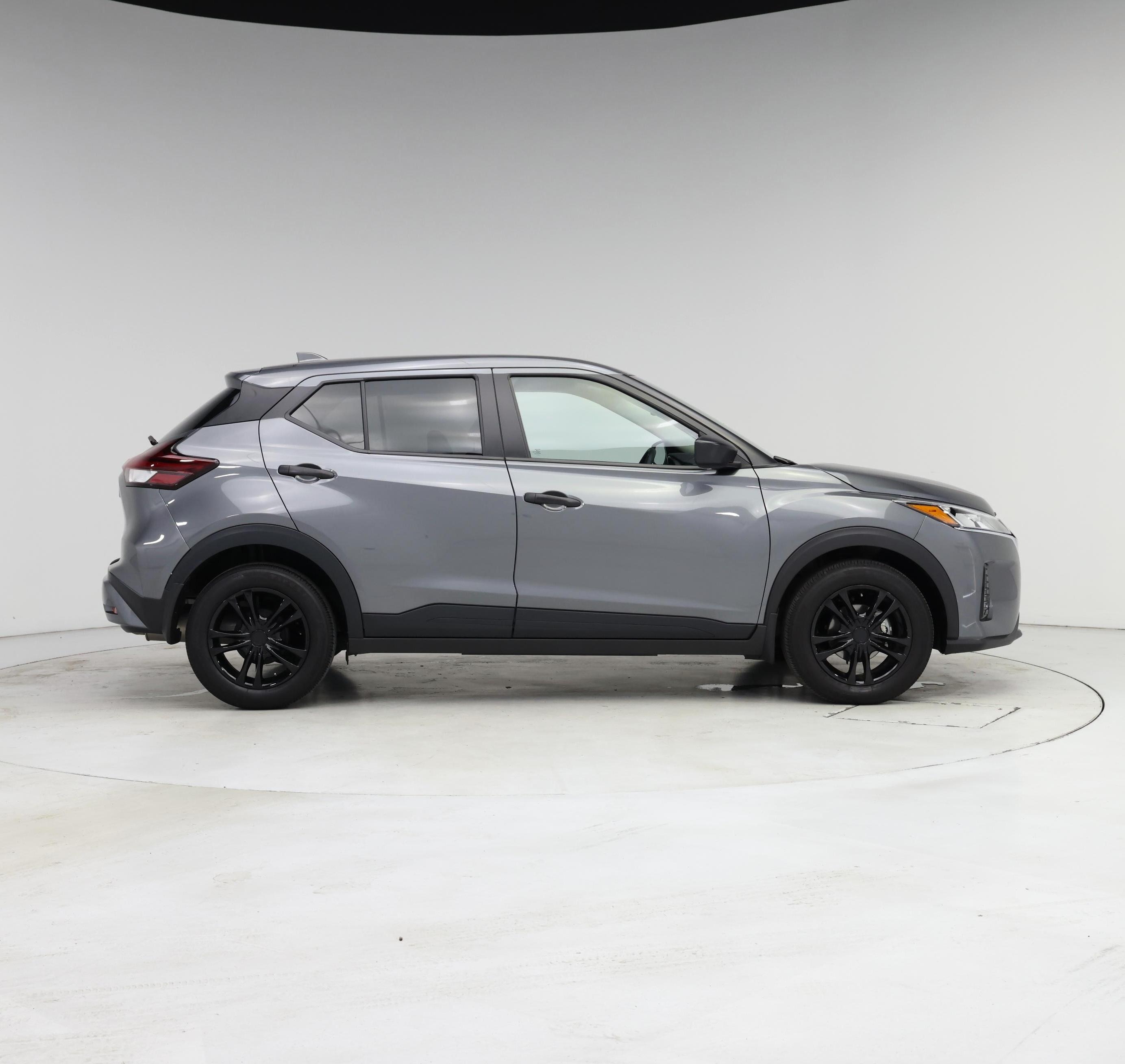 Thumbnail: 2024 Nissan Kicks - 7