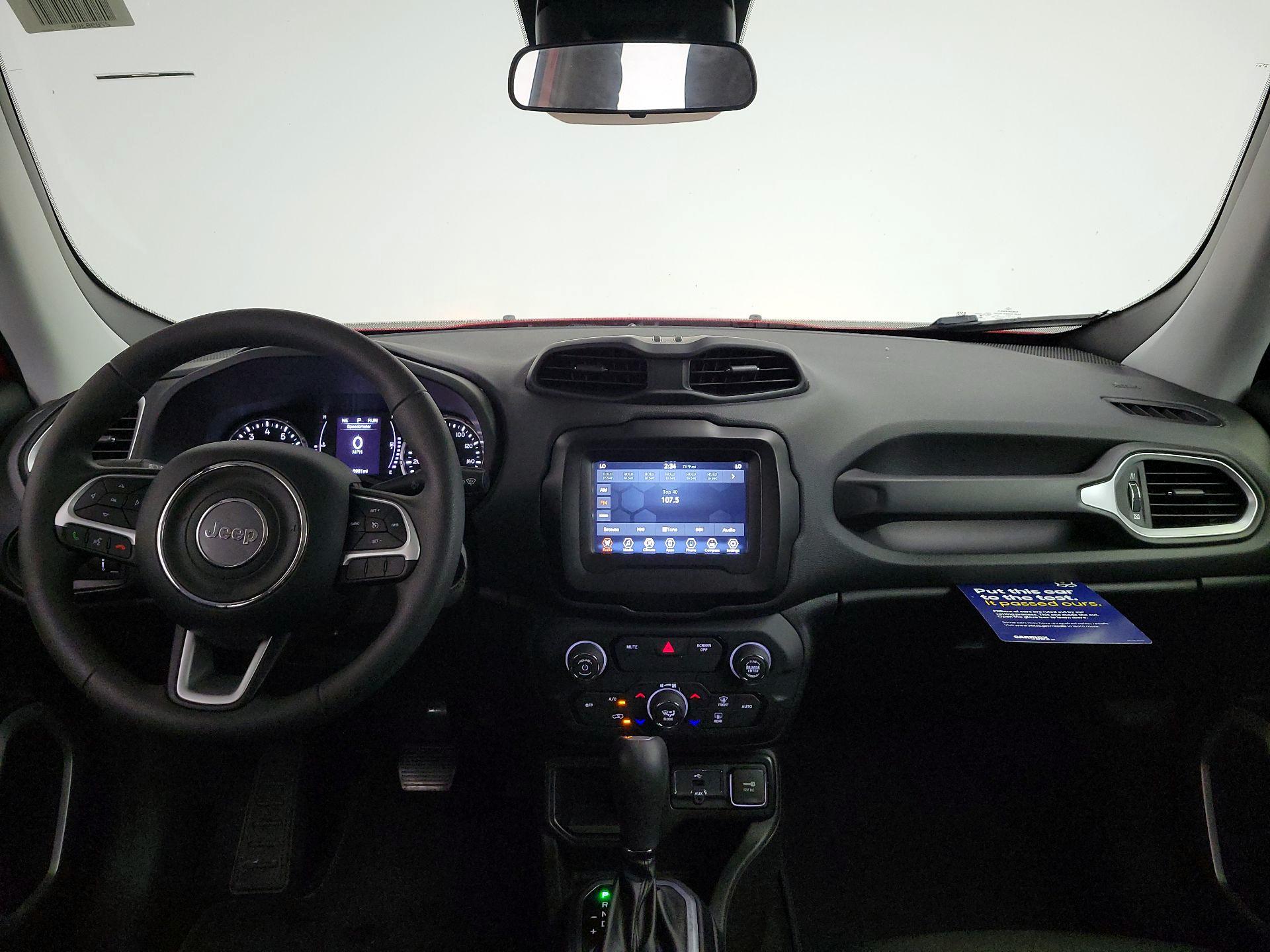 Thumbnail: 2020 Jeep Renegade - 9