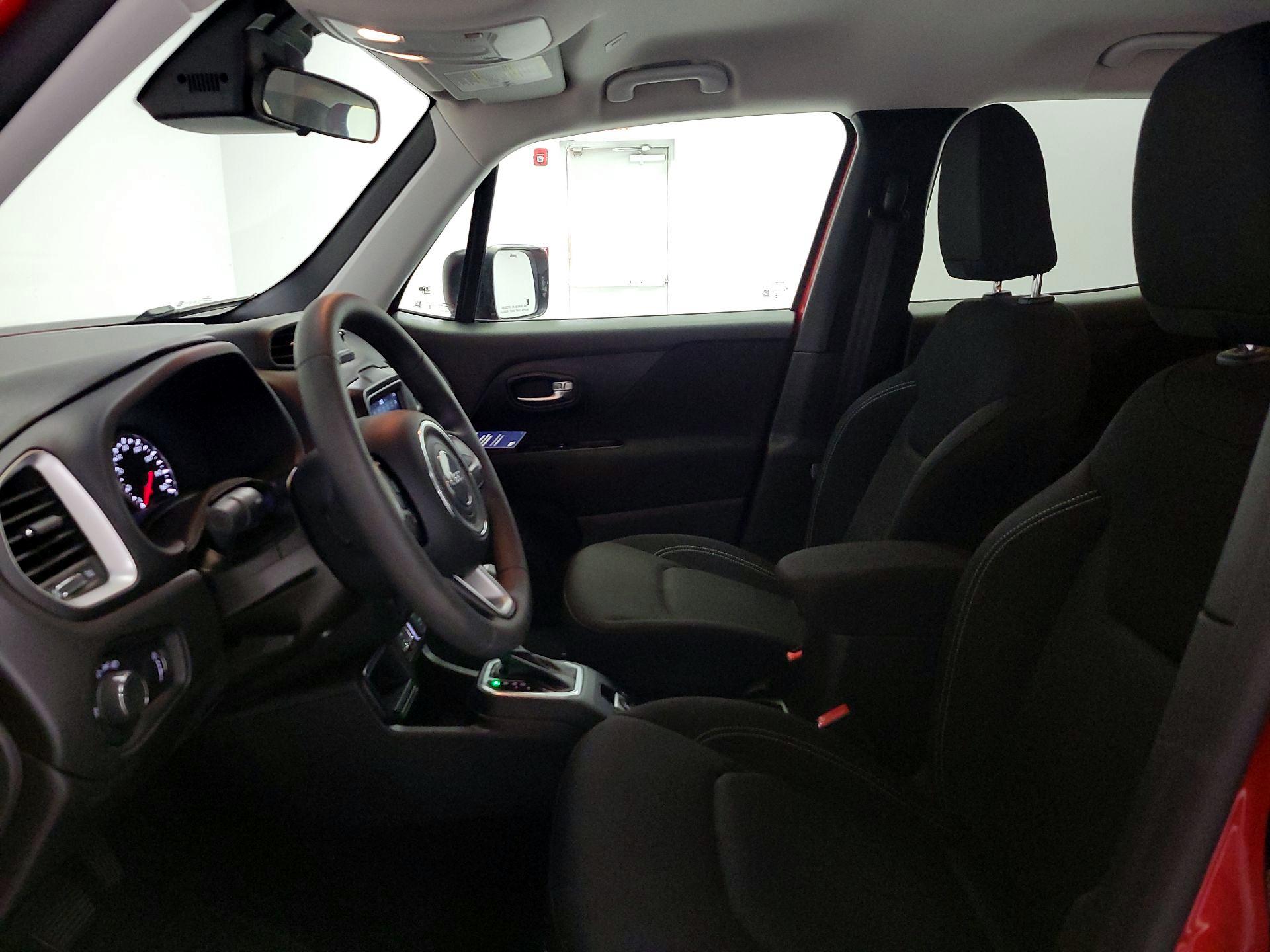 Thumbnail: 2020 Jeep Renegade - 11