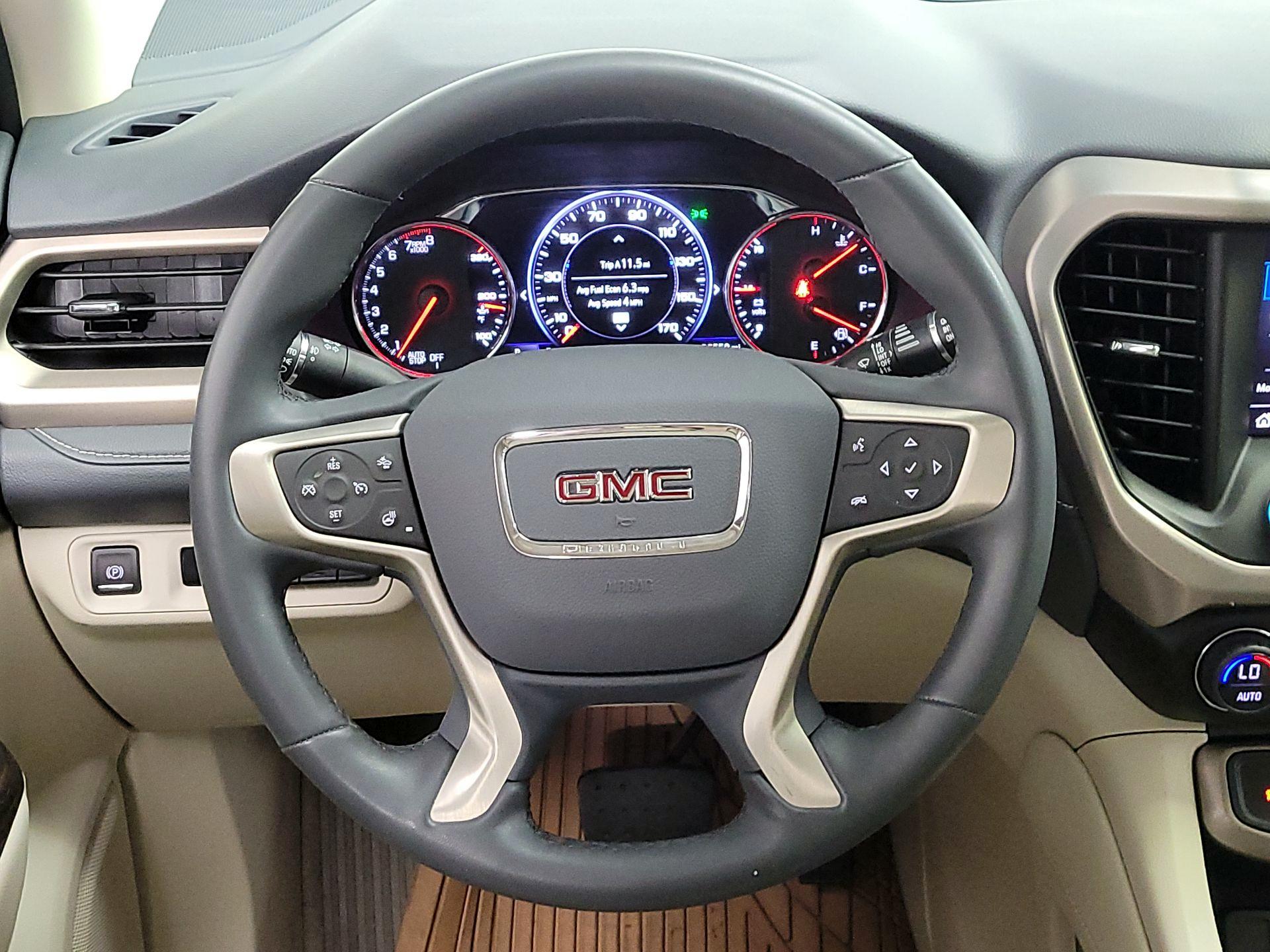 Thumbnail: 2023 GMC Acadia - 10